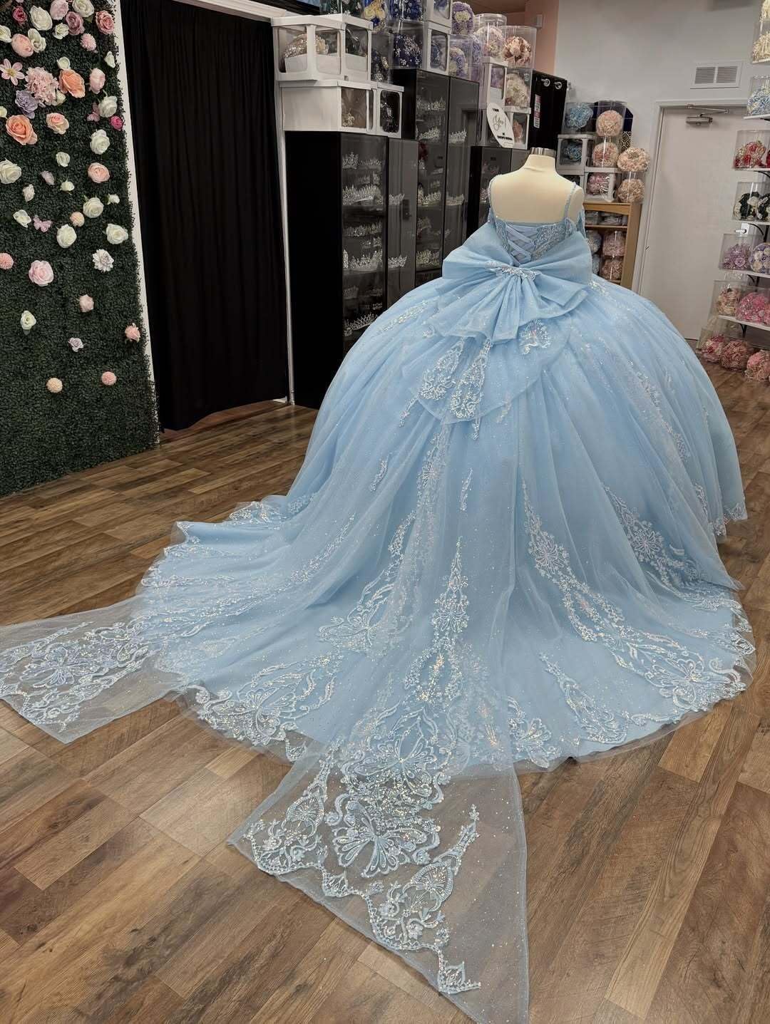 Youjiayi Gorgeous Lace Quinceanera Dresses Ball Gown with Bow Sparkly Beaded Sweet 16 Dress Spaghetti Strap Sequin XV Dress - Image 3