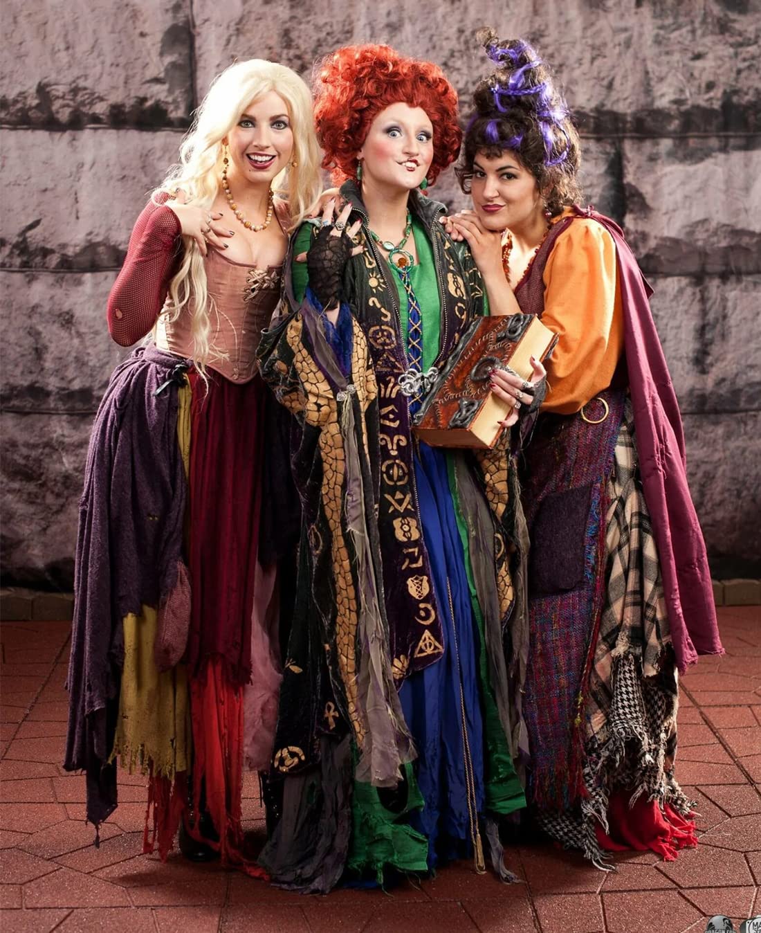 Amazon.com: Mersi Winifred Sanderson Wig Short Brown Wigs  display picture 1