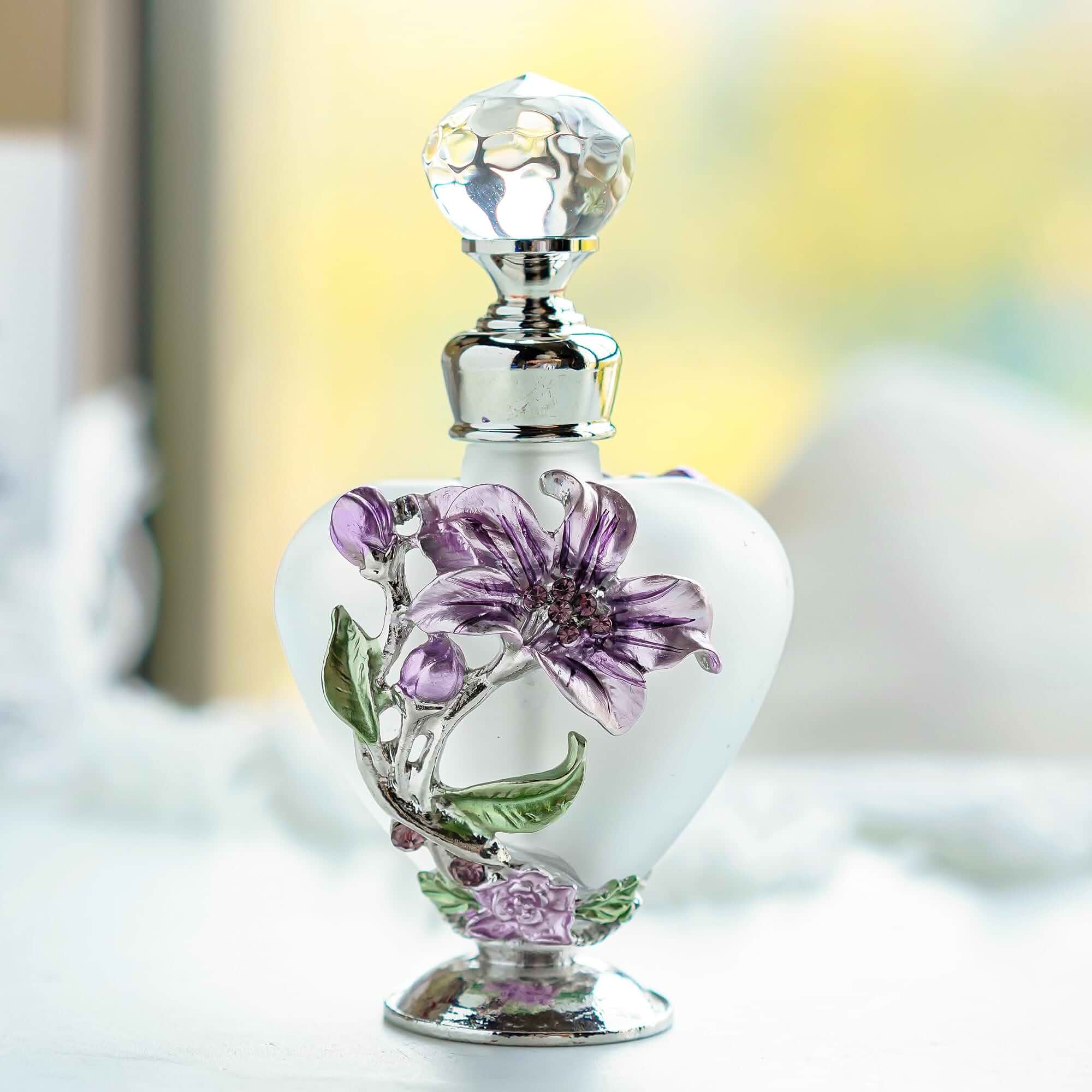 YU FENG Handmade Flower Perfume Bottle, Crystal Refillable Scent Bottle 8ml Vintage Decorative Glass Design, Empty Fragrance Holder, Floral Crystal Bottle, Elegant Home Decor Gift