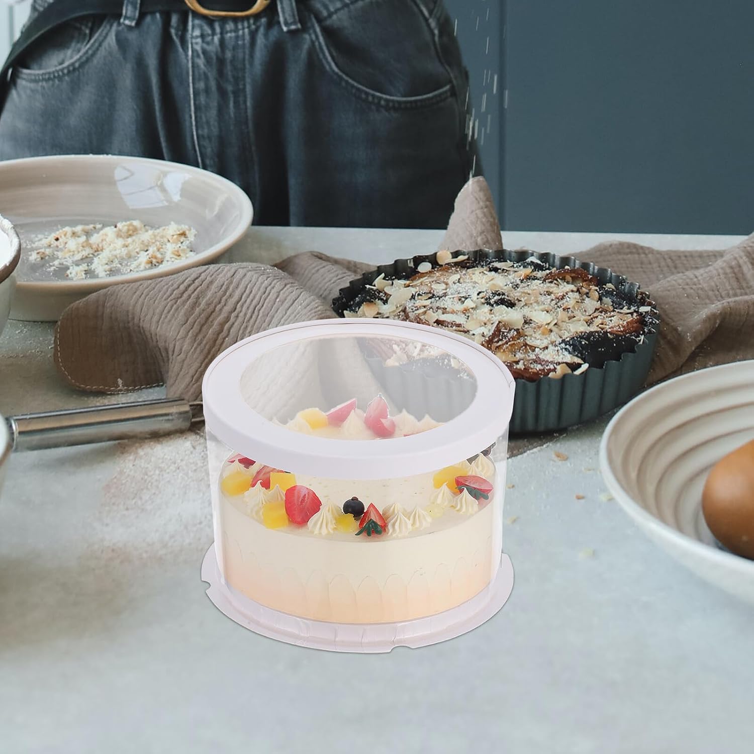 BETOOKY 4pcs 8-inch round Cake Carrier Boxes with Lid Single Layer Cake Storage Containers for Birthday Wedding Party Use