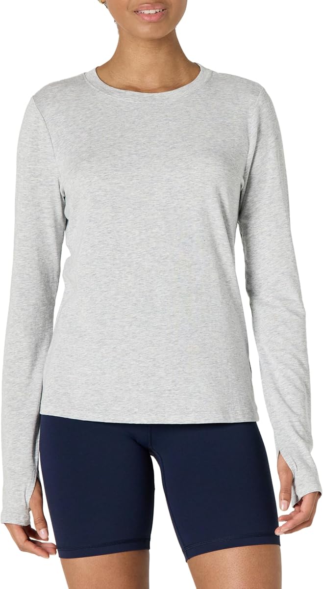 Amazon Essentials Camiseta de entrenamiento de yoga ligera de manga larga con cuello redondo y ajuste regular de algodón suave para mujer