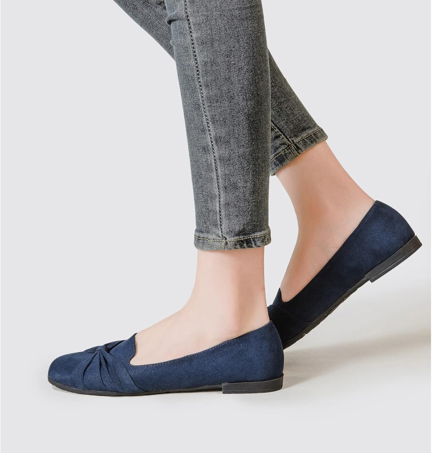 Saidoteto Women's Ballet Flats, Comfortable Round Toe Slip On Flat Shoes Classic Suede Office Dress Shoes for Work