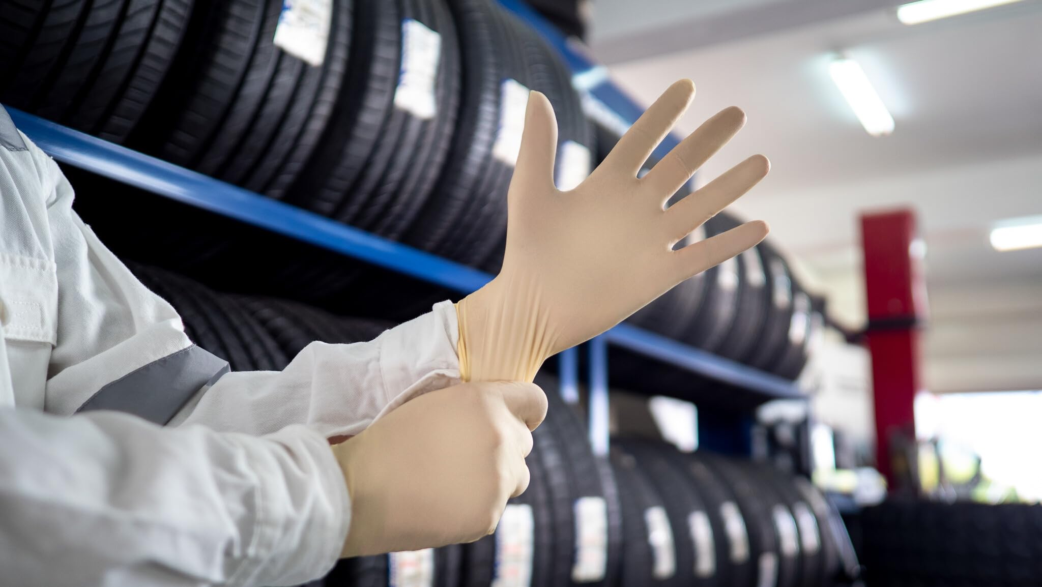 Ansell Conform 69-210 Latex Glove, Powdered, Disposable, Rolled Beaded Cuff, 9