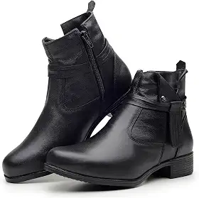 Bota Feminina Cano Curto em Couro Legítimo com Ziper