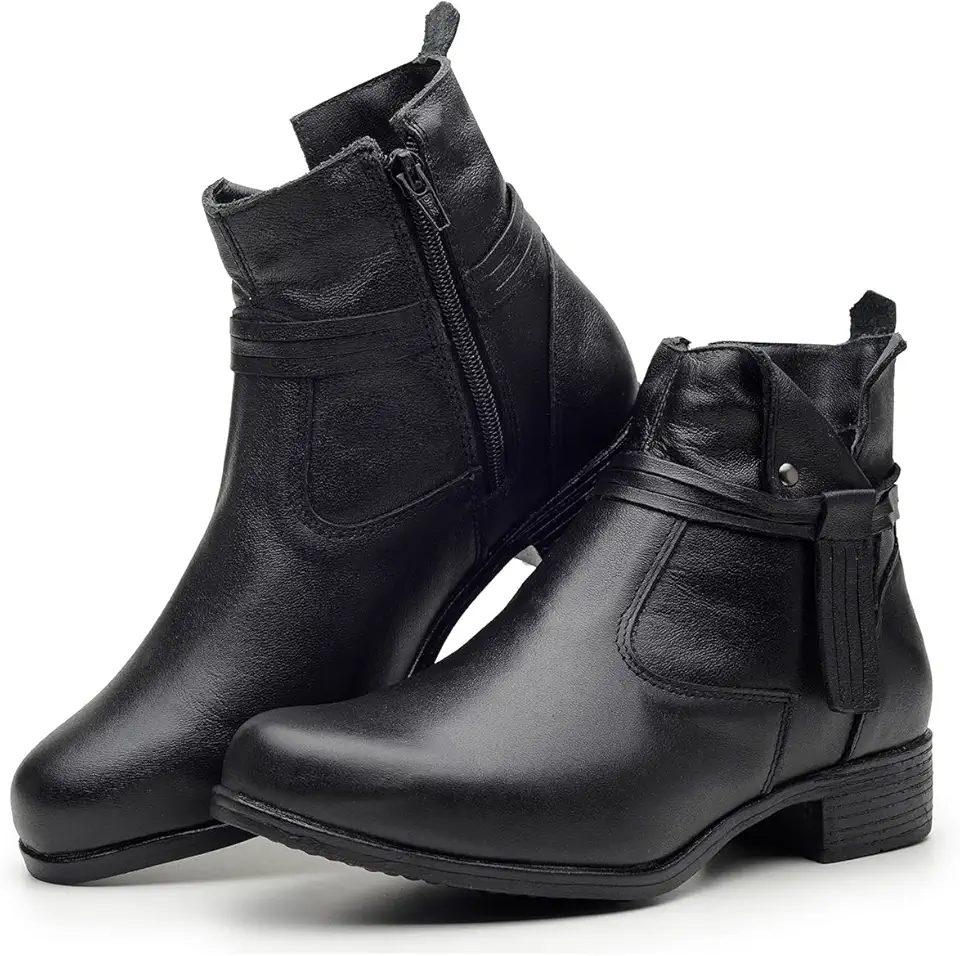 Bota Feminina Cano Curto em Couro Legítimo com Ziper