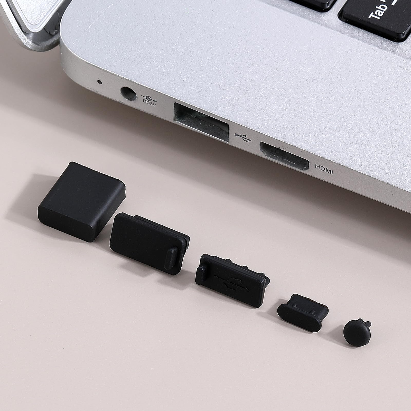 Bewudy 40 szt. 5 rodzajów antykurzowych zatyczek do gniazd USB, zatyczki do gniazd USB Type-C, zatyczki do gniazd USB z pyłoszczelnymi kołkami, silikonowe osłony portów USB do żeńskiego i męskiego