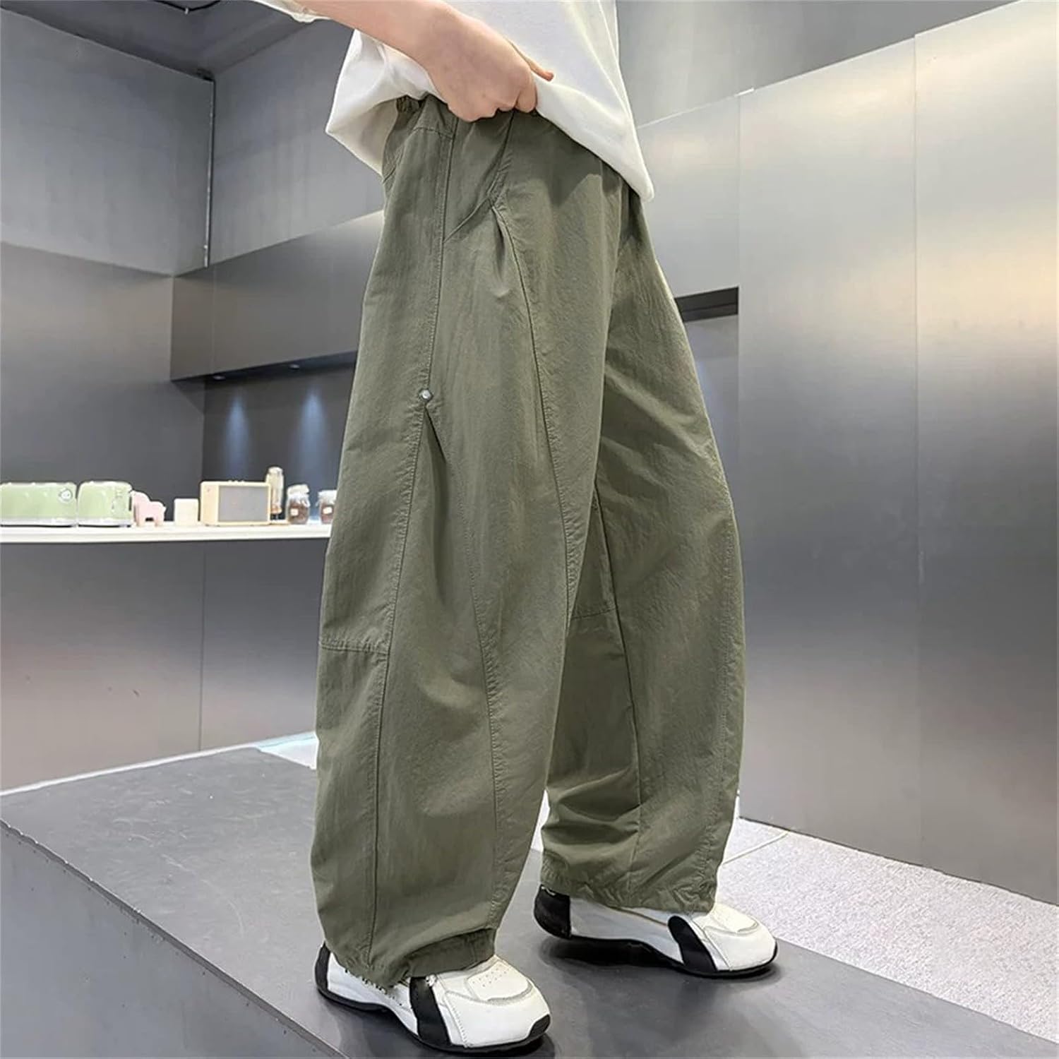 Boys Baggy Sweatpants Wide Leg Casual Elastic High Waist Hiking Pants Lightweight Breathable Waterproof Loose Fit