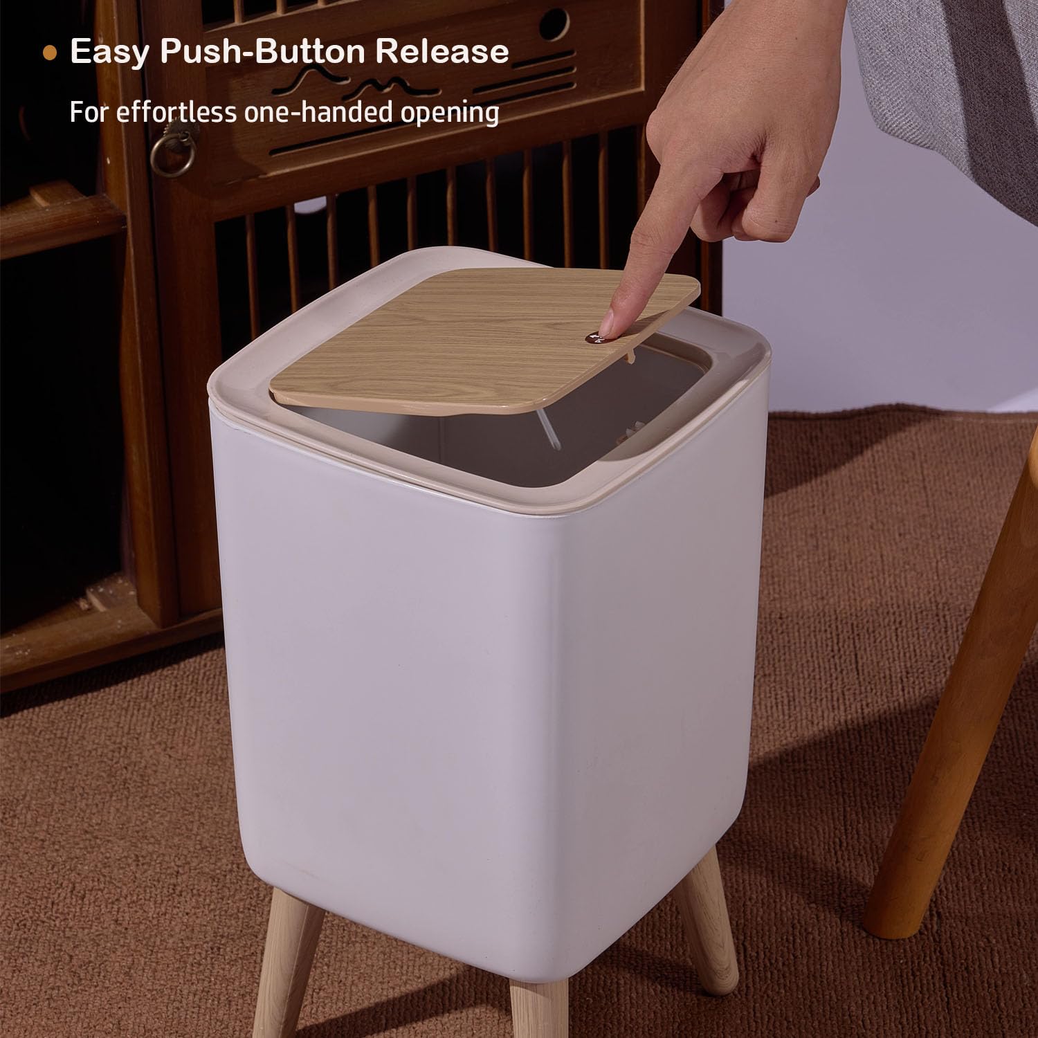 JETAINE Mini pattumiera con coperchio, cestino della spazzatura da 10 litri, alto quadrato, moderno, bianco, con gambe in legno, rifiuti in plastica per cucina, bagno, camera da letto, soggiorno