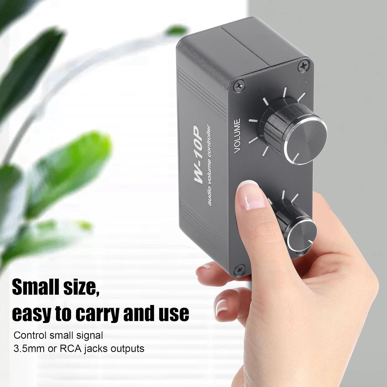 Mini Stereo Audio Volume Controller Headphone Volume Adjuster Portable 3.5mm Jack Output (Pack of 1)