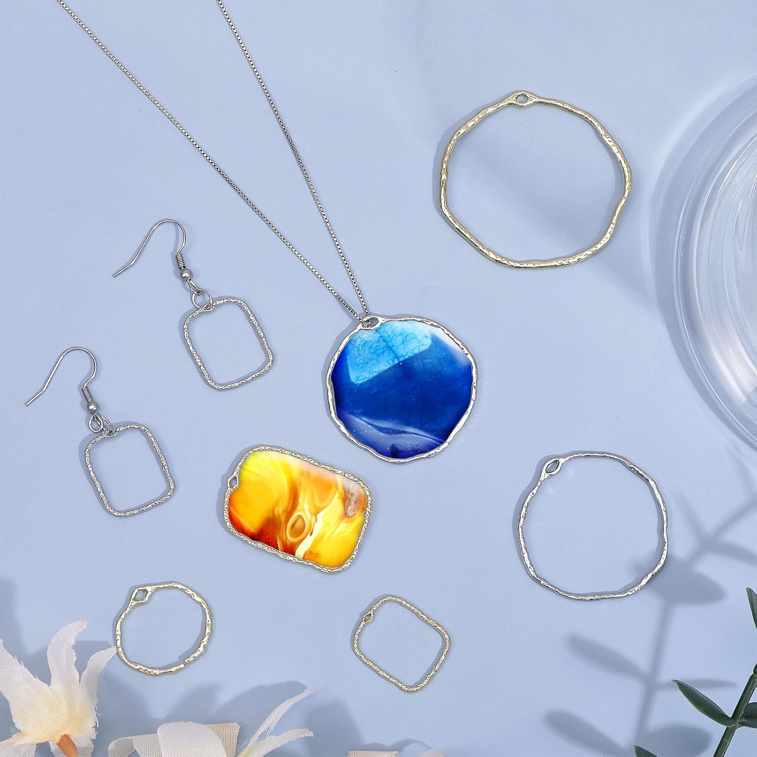 CHGCRAFT 48Pcs 12 Styles Alloy Open Back Bezel Pendants Geometric Hollow Frame Pendants Rectangle Ring Charms for DIY UV Resin Epoxy Resin Pressed Flower Jewelry Making - Image 5