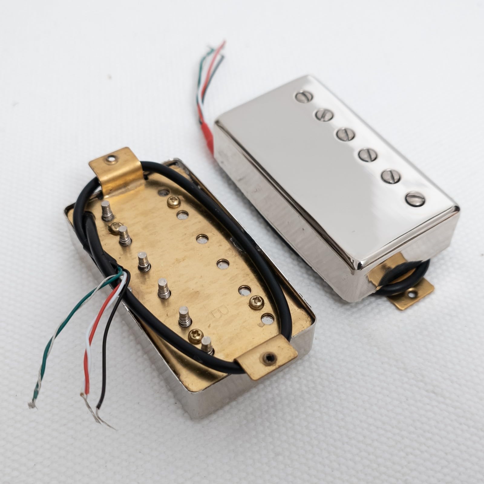 Alnico II Humbucker Tonabnehmer Set kompatibel mit Gibson Les Paul Style E-Gitarre, Hals & Bridge 4-Leiter Tonabnehmer mit 1V1T 2V1T oder 2V2T Kabelbaum (Chrom-Pickup-Set)