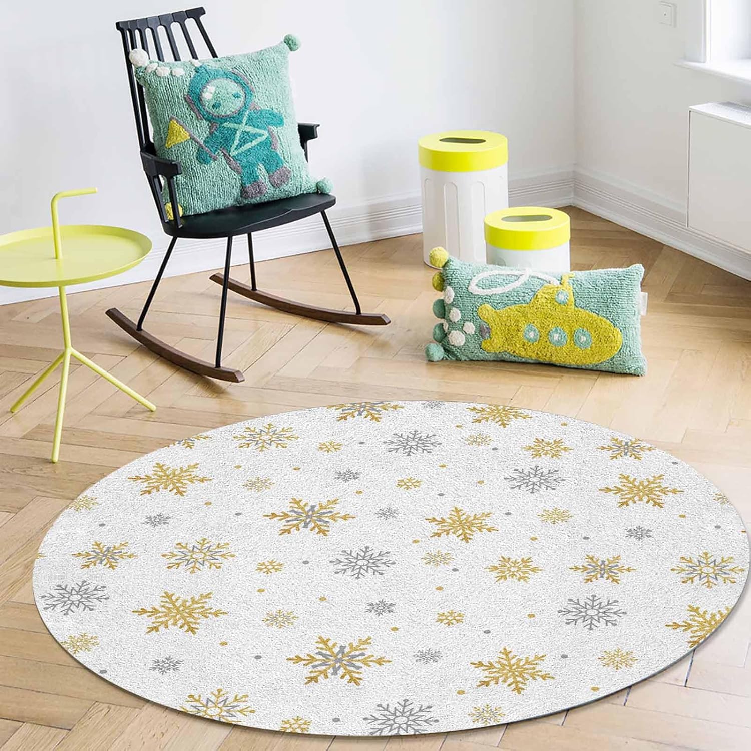 Christmas Round Area Rug 3.3ft, Winter Gold and White Snowflake White Rugs for Living Room Bedroom Entryway Home Office Machine Washable Soft Indoor Floor Carpet Low Pile Mat