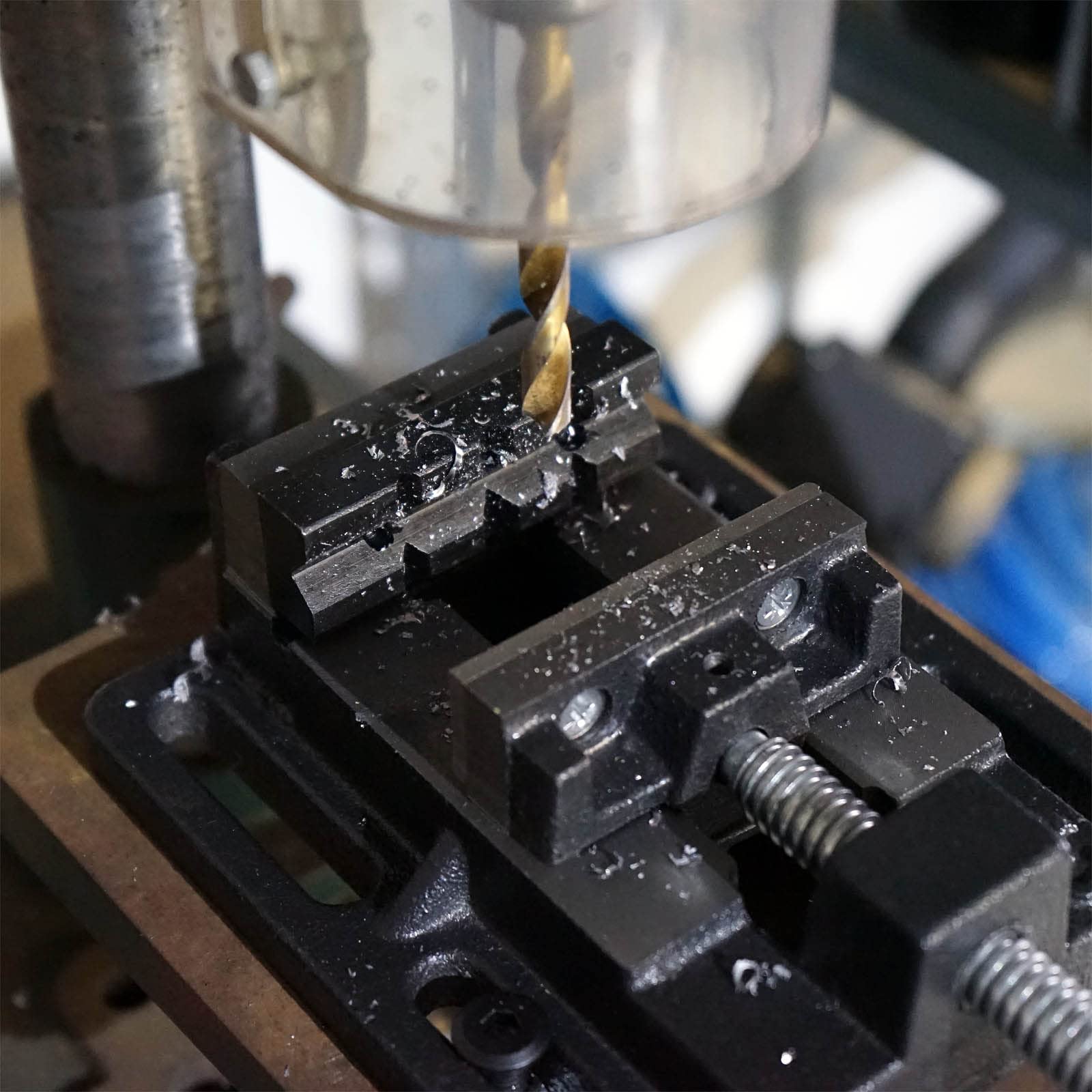 Étau de machine Mâchoire 100mm Atelier Perceuse Machine forage Établi Meulage Outil professionnel