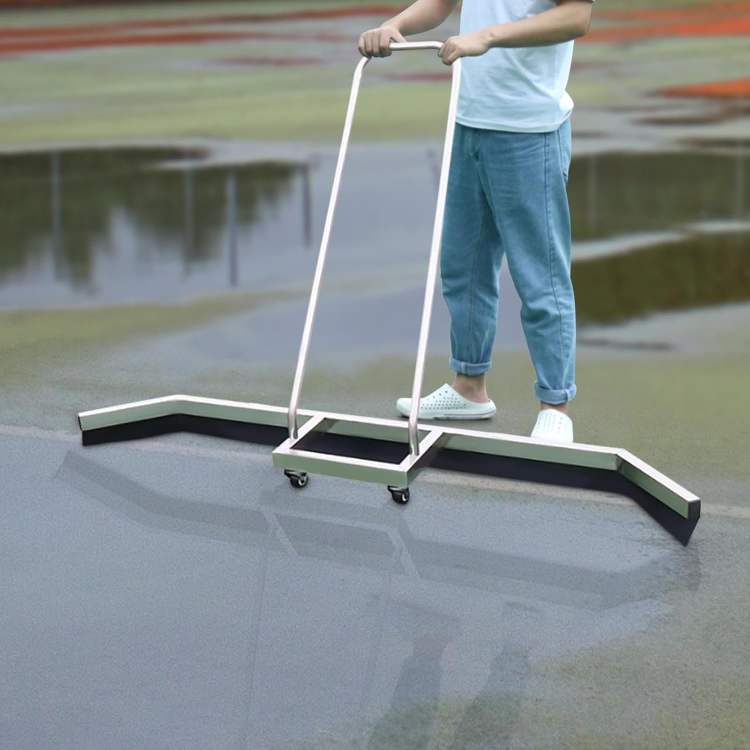 Sport Court Squeegee, Stainless Steel Large Rubber Scraper, Floor Water Remover Squeegee with Universal Wheels, Sport Tennis Court Squeegee for Basketball Courts, Car Parks, Shopping Malls