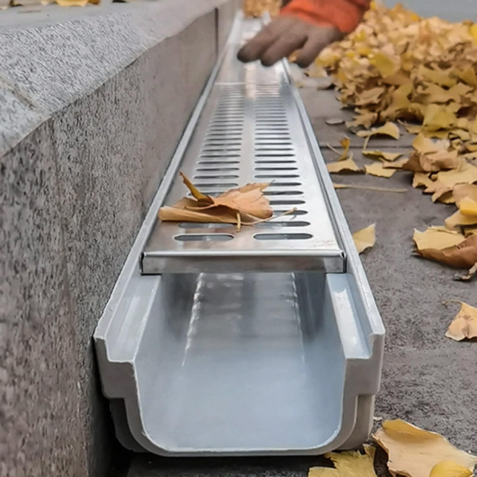 Canal d'évacuation grille acier inoxydable pour éviter les inondations de terrasse