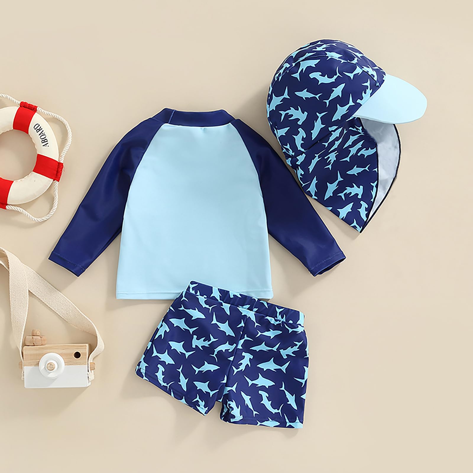 Carolilly Costume da bagno anti-UV a 3 pices, maglietta a maniche lunghe, motivo squalo, con pantaloncini da bagno+cappello da sole