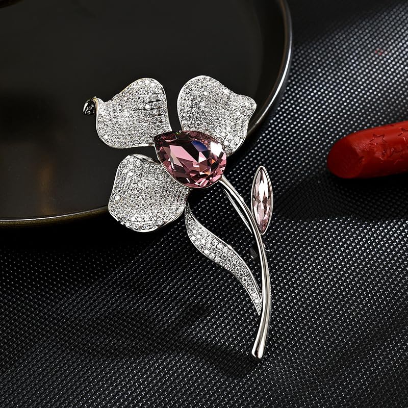 Image of Rhinestone Leaf Brooch Pins - Crystal & Gold-plated Lapel Pin Jewelry for Women - Birthday Gift for Wife or Friends