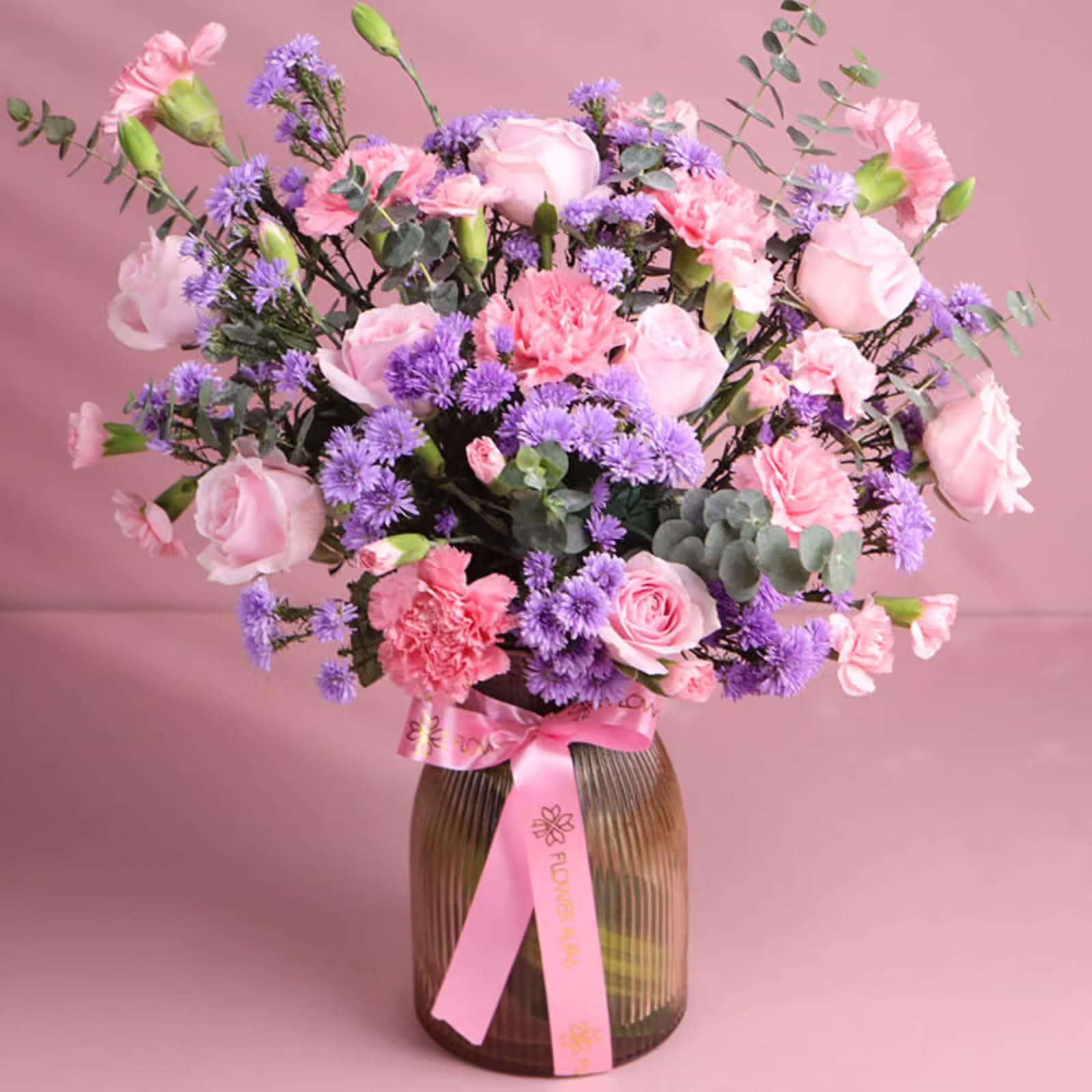 FlowerAura Fresh Live Flower Bouquet of 8 Roses, 8 Carnation & 5 Daisy In Vase For Birthday Gift, Anniversary Gift, Wedding Gift, Rose Day Gift, Valentine's Day Gift, New Year Gift (Same Day Delivery)-image-39