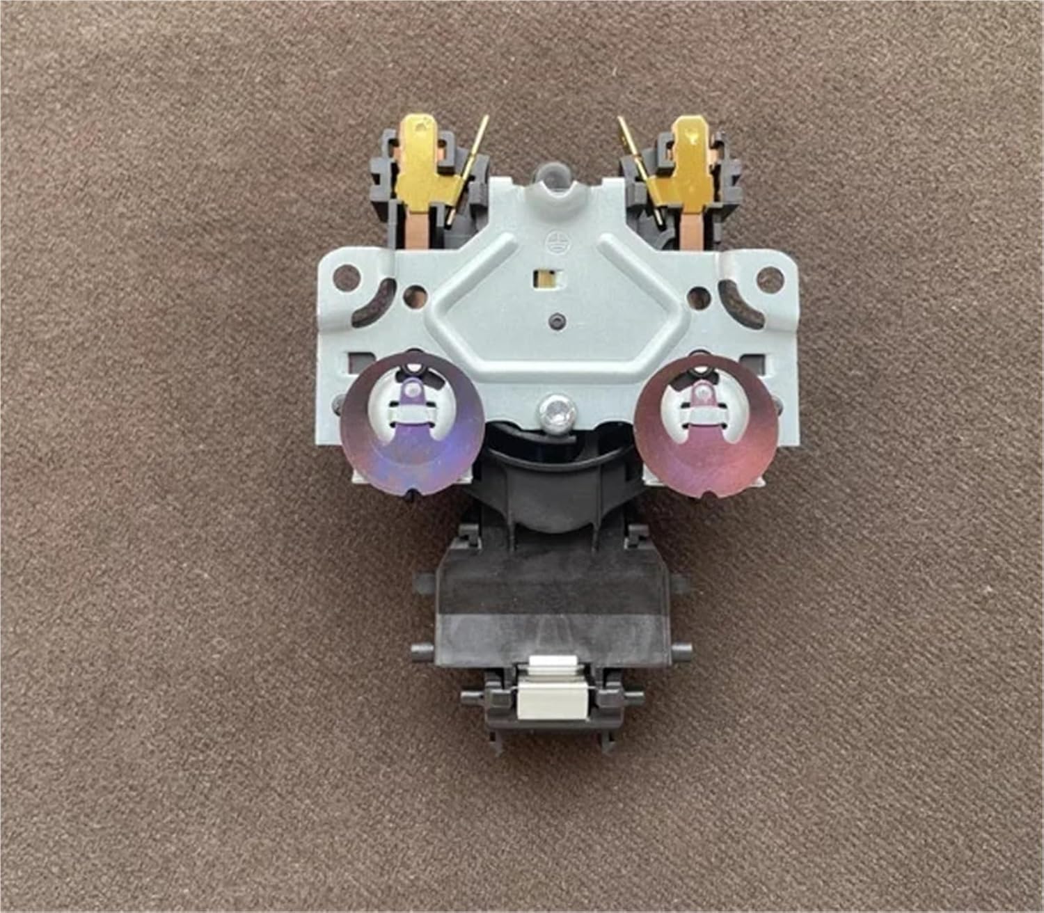 Bottom view of the HK-3301 thermostat