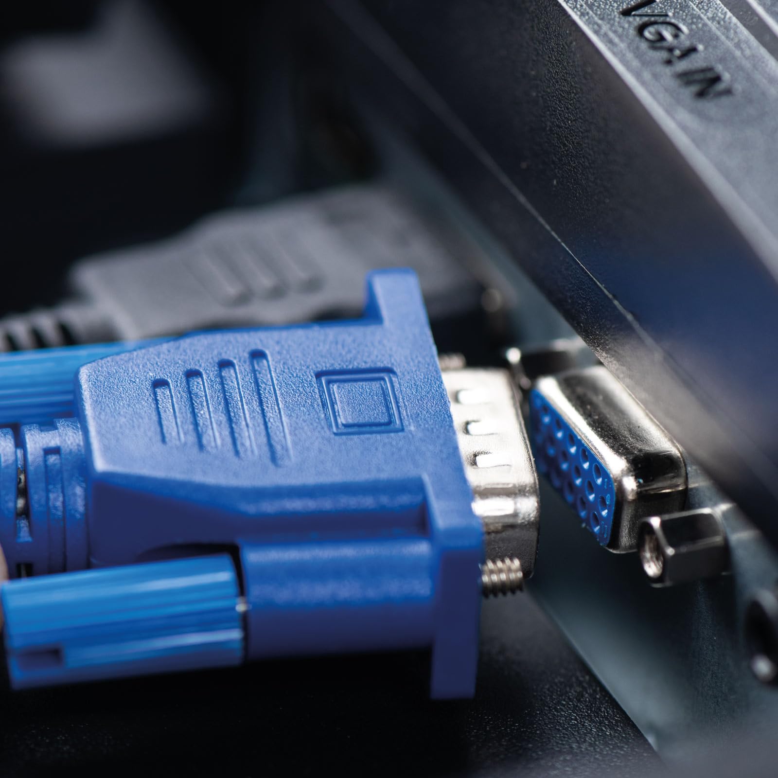 AKYGA AK-AV-01 VGA kabel do monitora TV PC SUB-D wtyczka na wtyczkę 1,8 m, czarny