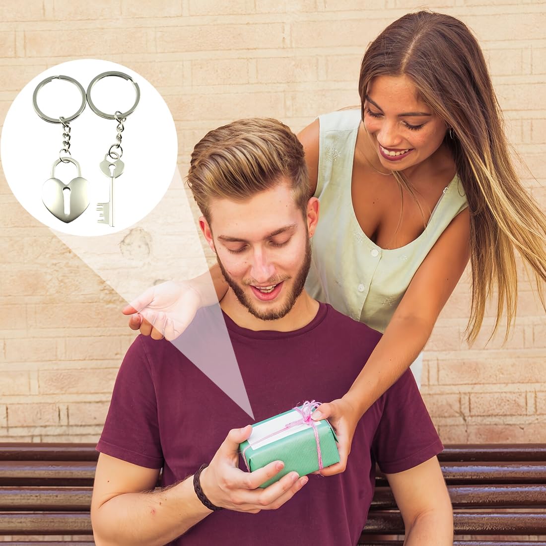 Portachiavi Coppia A Forma Di Cuore Con Incisione 'Io: Tuo, Tu: Mia, Noi: Uno' - Regalo San Valentino