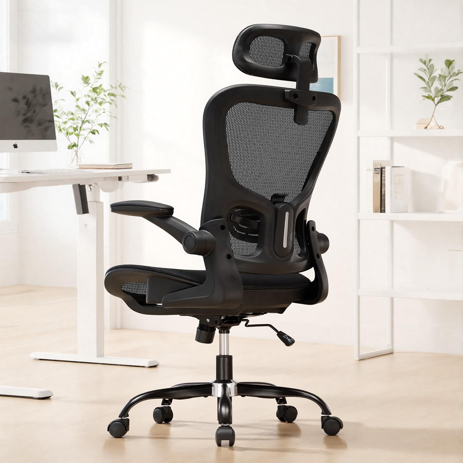 GTPLAYER Chaise de Bureau Ergonomique, Fauteuil avec Appui-tête Réglable, Accoudoirs Rabattables, Soutien Lombaire,Chaise de Gaming Fonction Bascule, Siège Rembourré en Maille Respirante,150 kg (Noir)