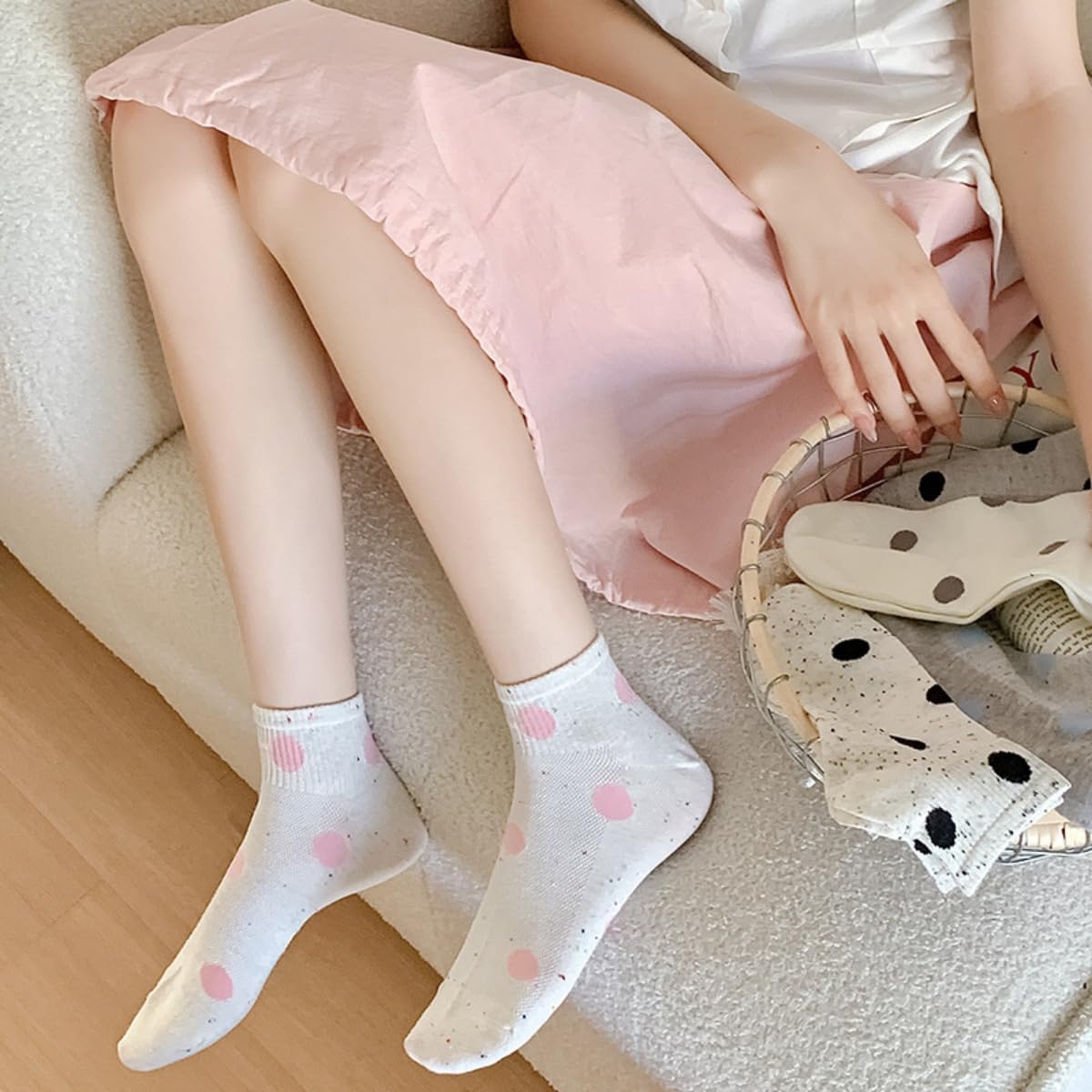 5 Pairs Women’s Crew Socks – Y2K Fashion Cute Polka Dot Ankle Socks for Casual (5-pairs) - Image 4