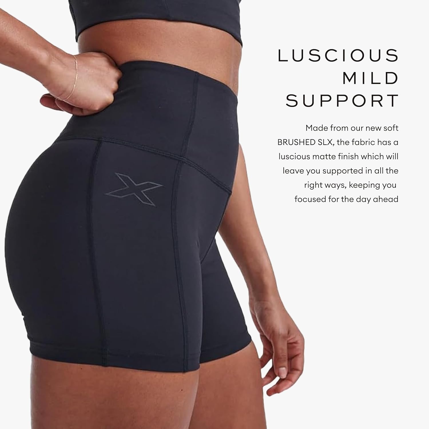 2XU Womens Form Stash Hi-Rise Comp 6 in Shorts - Image 5