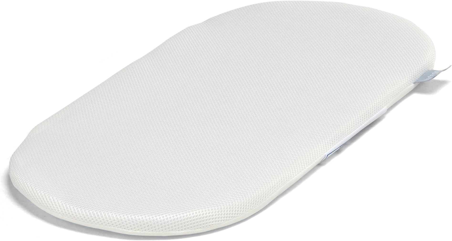 Mamas & Papas Baby Small Mattress for Moses Basket, Nursery Furniture โ 67 x 30 x 3.5cm