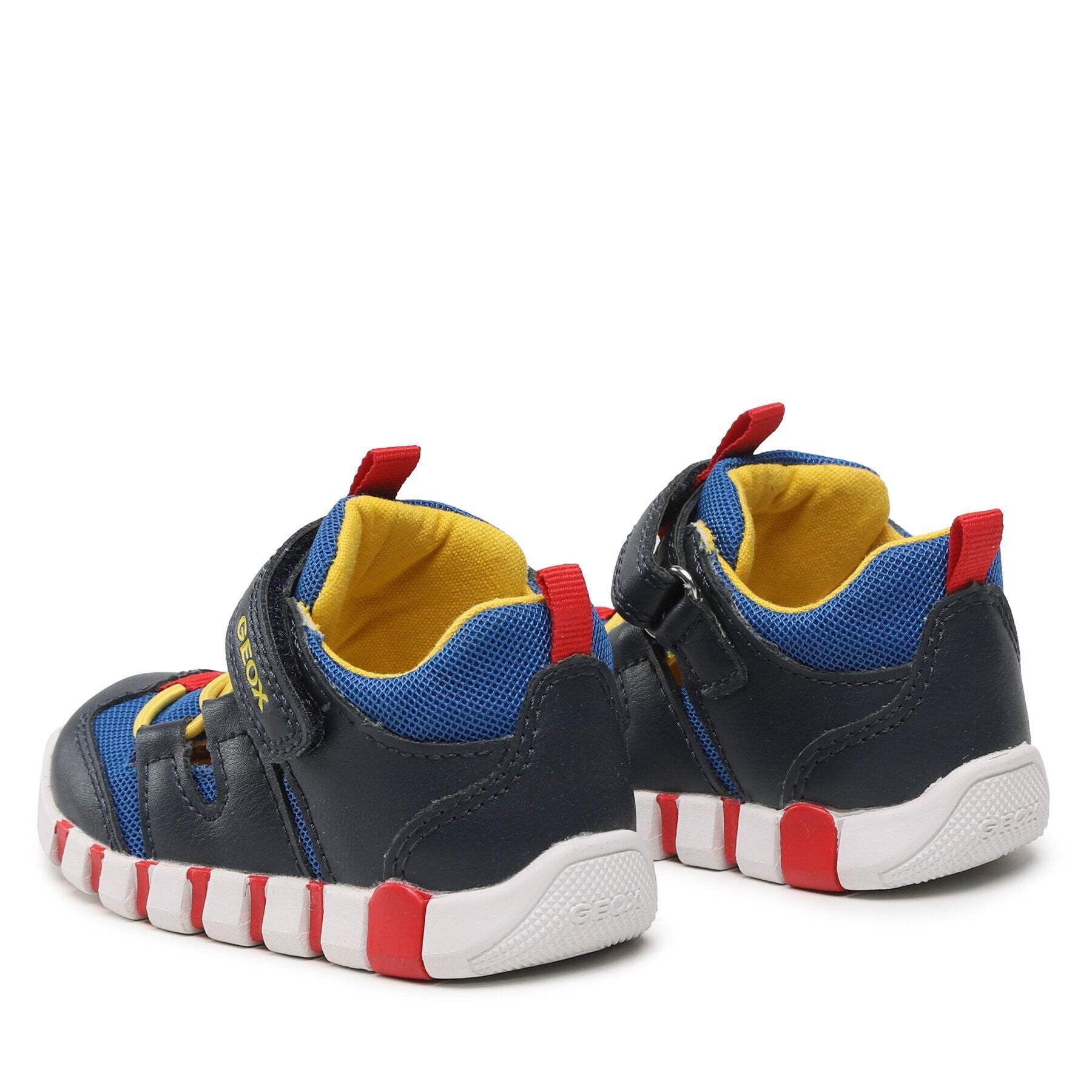 Geox Chłopcy B Iupidoo BoyButy First Walker Shoe