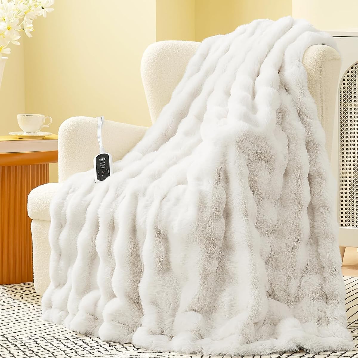 Amélie Home Manta calefactora eléctrica de piel sintética con burbujas - Manta calefactora de 50 x 60 pulgadas 2/4/6/8 horas Apagado automático 8 niveles de calor Protección contra sobrecalentamiento Certificación eléctrica ETL Beige/Blanco