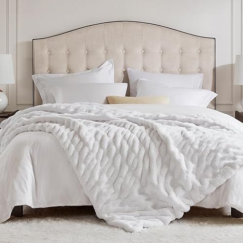 Miniatura 10 de Hyde Lane Manta suave de piel sintética de conejo, bonita manta de felpa para sofá, manta gruesa y esponjosa para mujeres como regalo, conejo