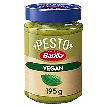 Barilla Pesto al Basilico 100% Vegetale, Pesto Vegano con Basilico Italiano, Senza Aglio, Senza Glutine e Senza Formaggi, Naturalmente Senza Lattosio, Sugo Pronto per Pasta, 195 g