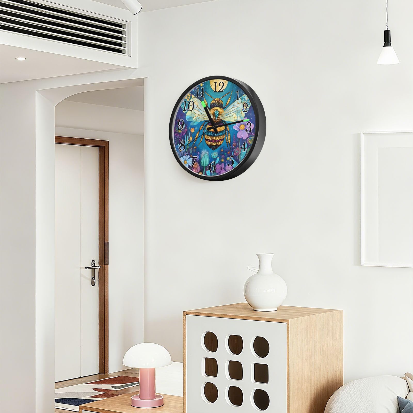 Mnsruu Reloj de pared luminoso con diseño de abeja y luna y flores, funciona con pilas, silencioso, brilla en la oscuridad, para sala de estar, cocina, 12 pulgadas