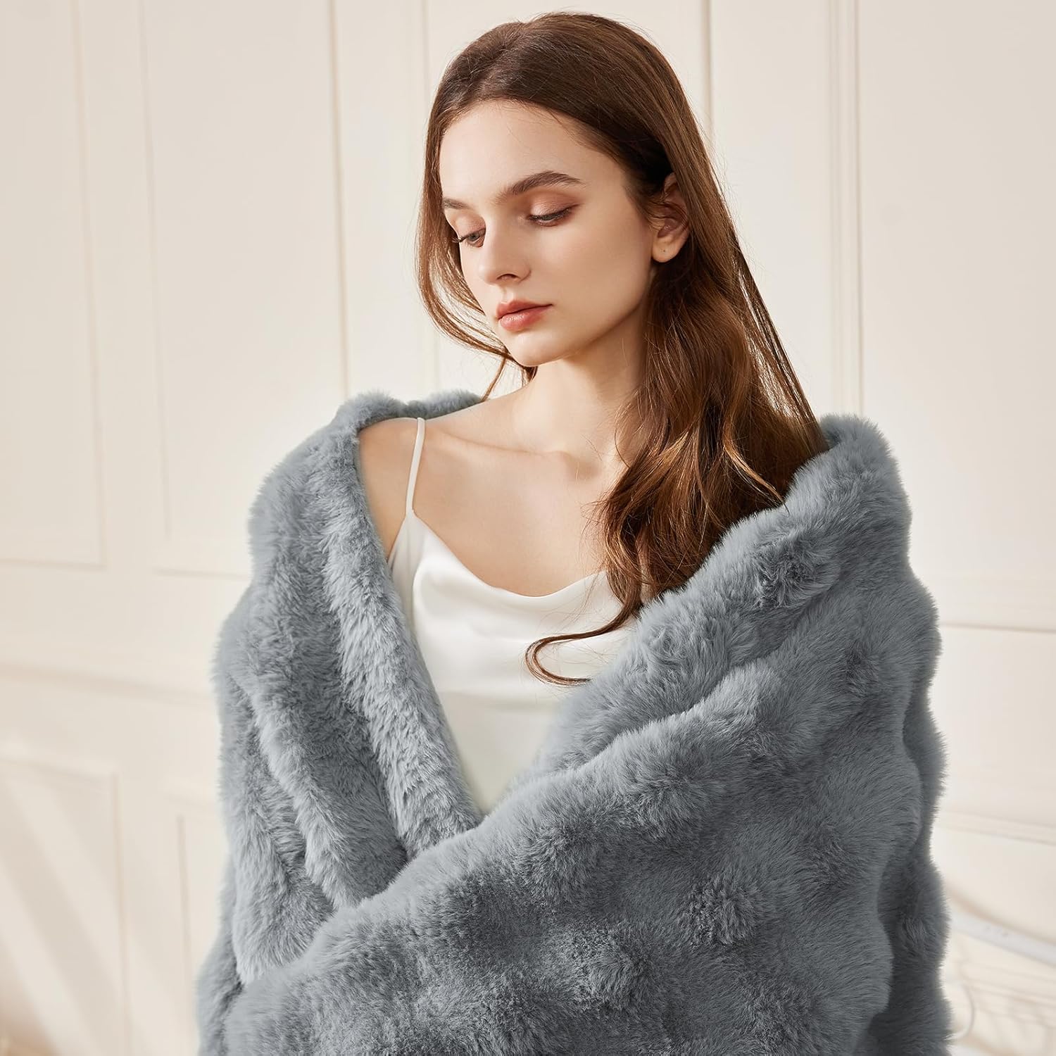 Faux Rabbit Fur Throw Blanket for Couch, Fluffy Warm Plush Thick Bubble Blanket for Bed Sofa Living Room, Soft Cozy Furry Blanket, 50x60 inches, Gray - Image 7