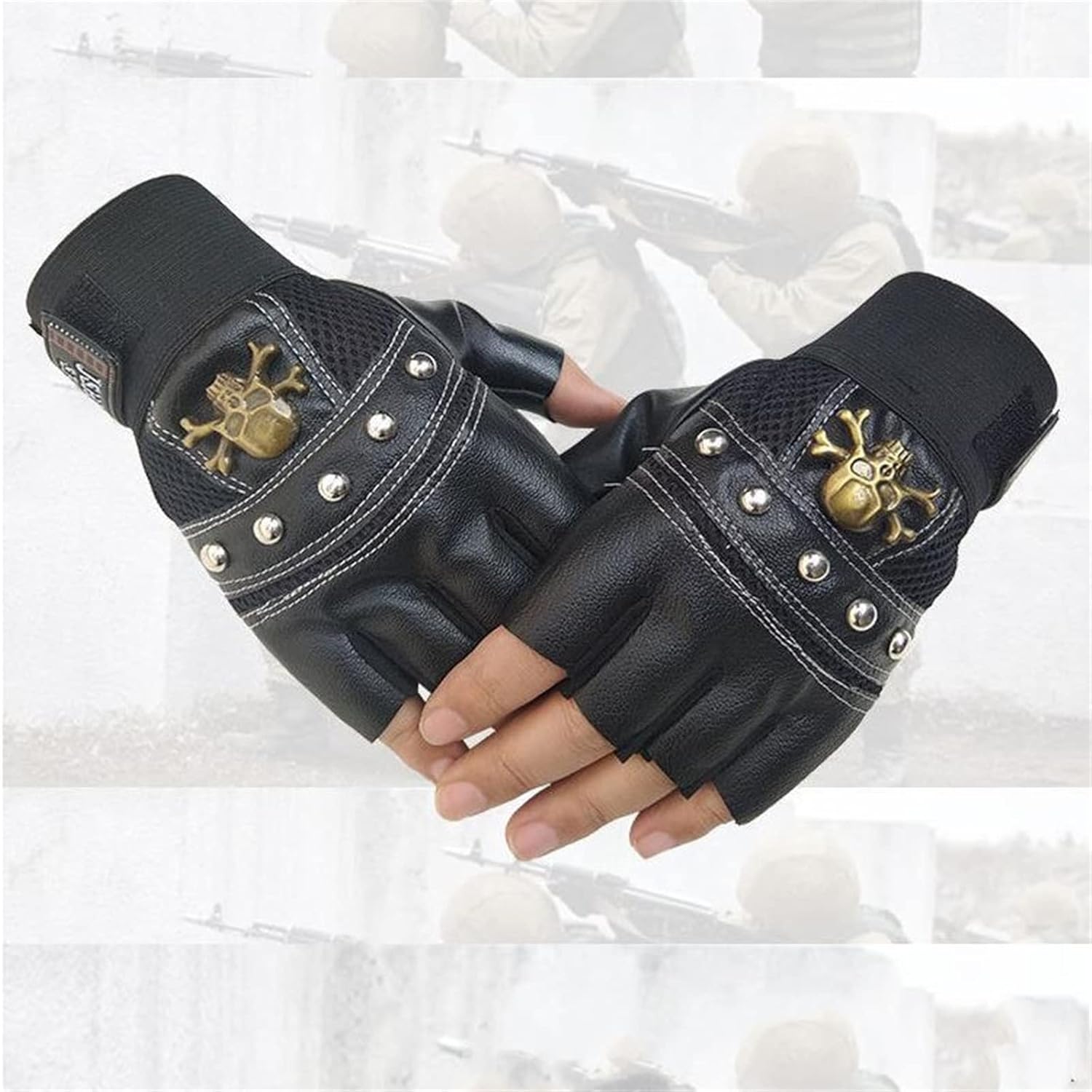 上村家具店製 黒赤花模様の盆