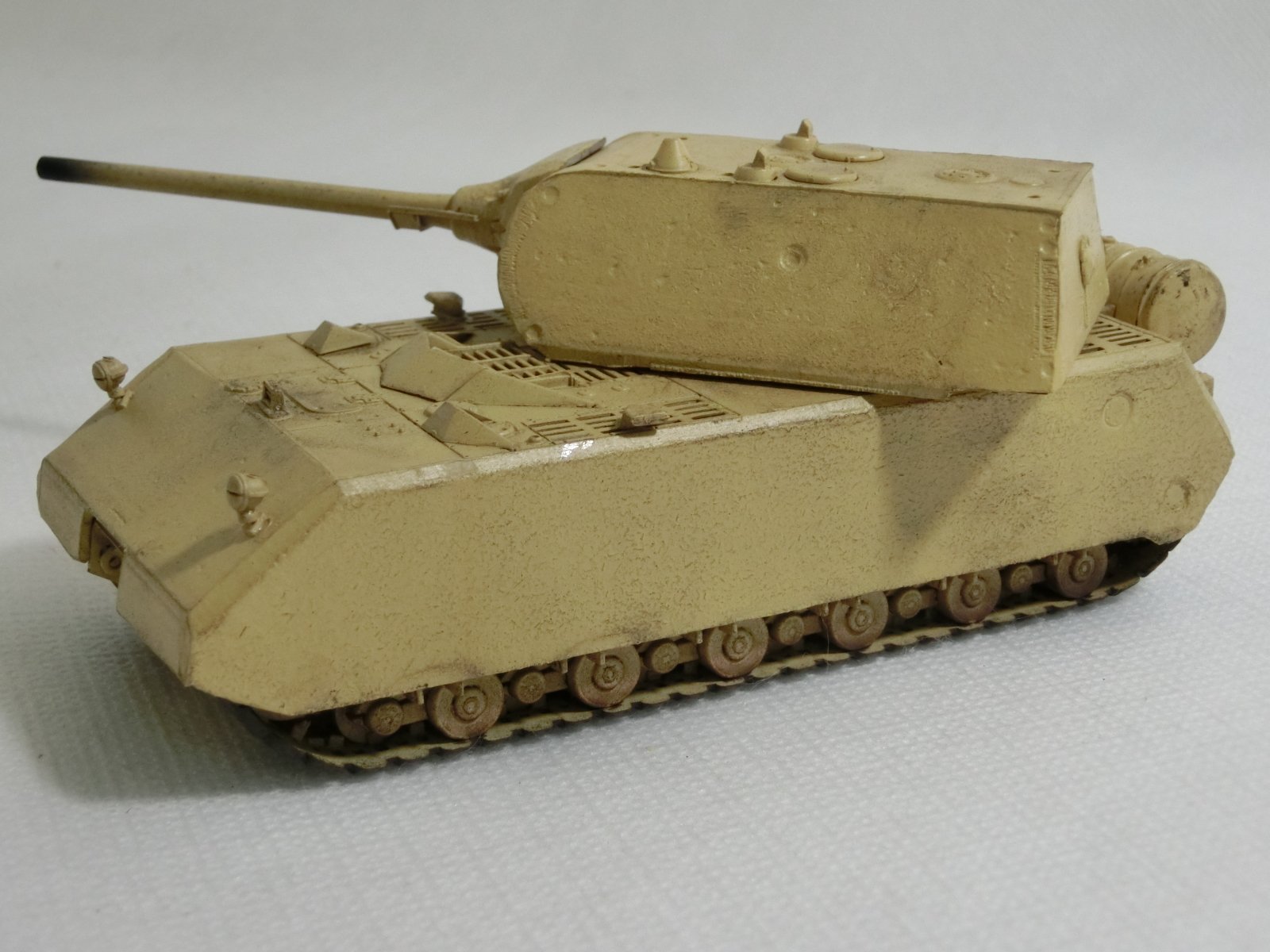 Amazon | 1/72 完成品 36206 VIII号戦車 マウス Sd.Kfz 205 試作車