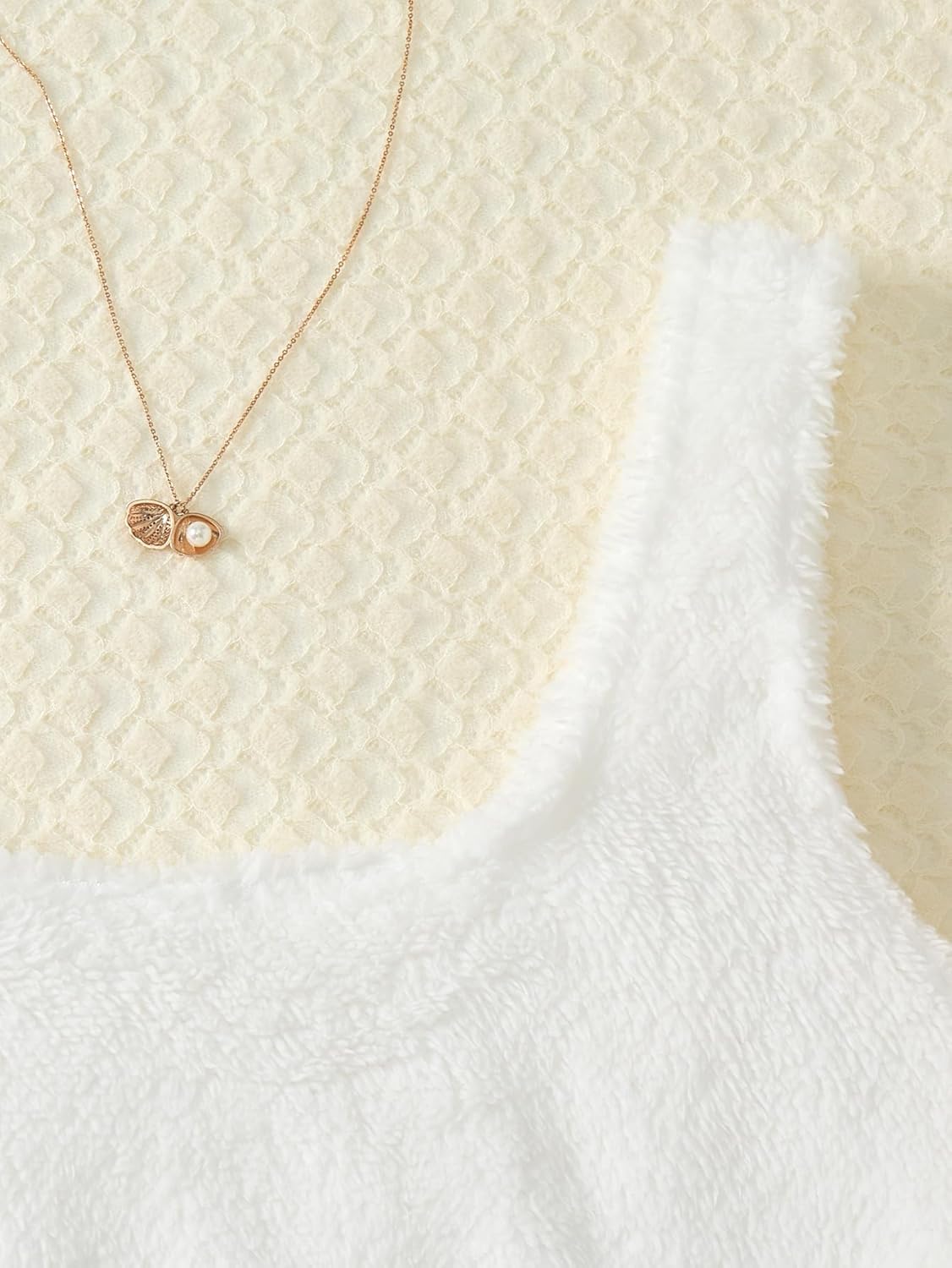 SEGT Women's Women's Fuzzy Pajama Set Crop Tank Top with Shorts Loungewear Comfortable Loungewear Fluffy Shorts Set - Image 5