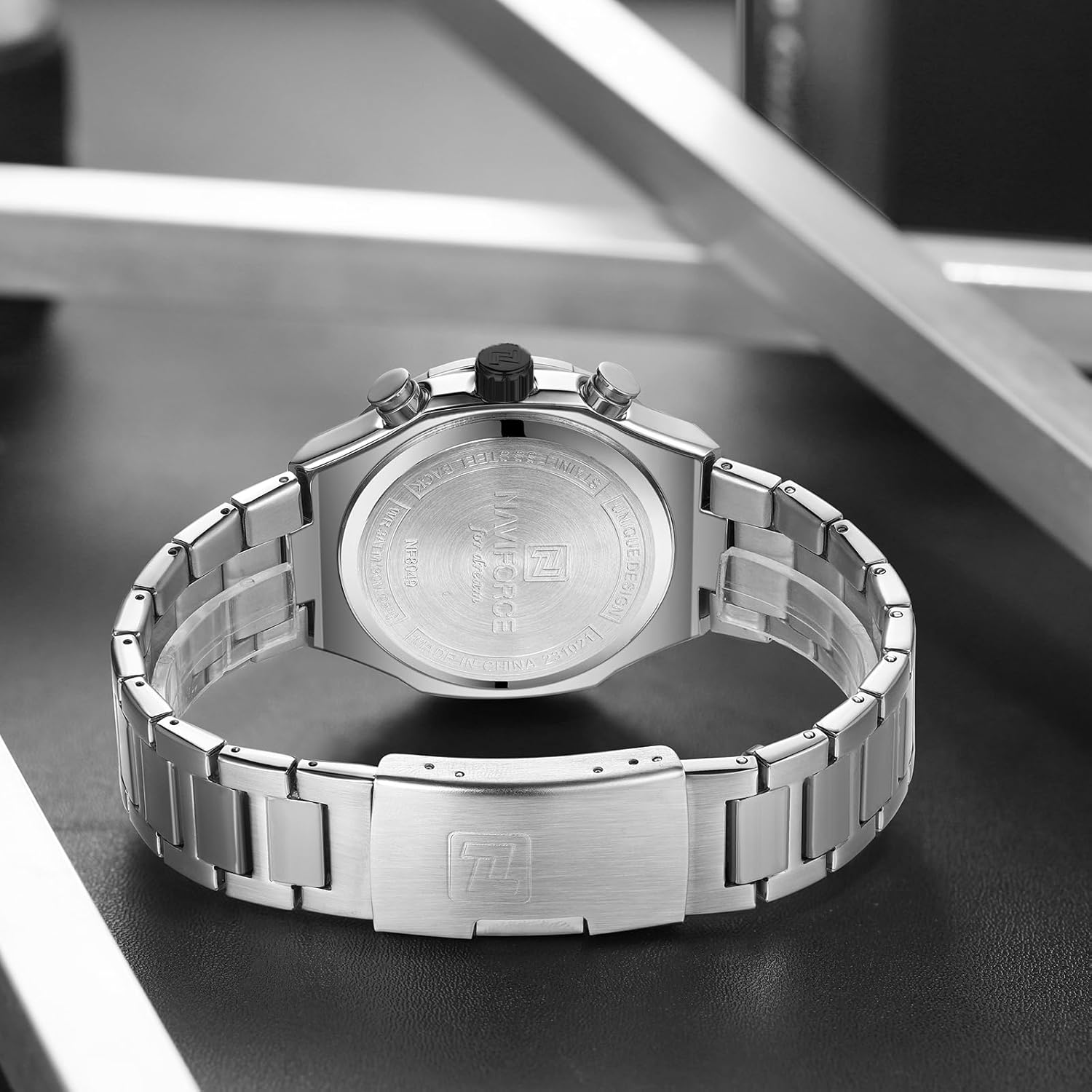 NAVIFORCE NF8049 watch on a person's wrist