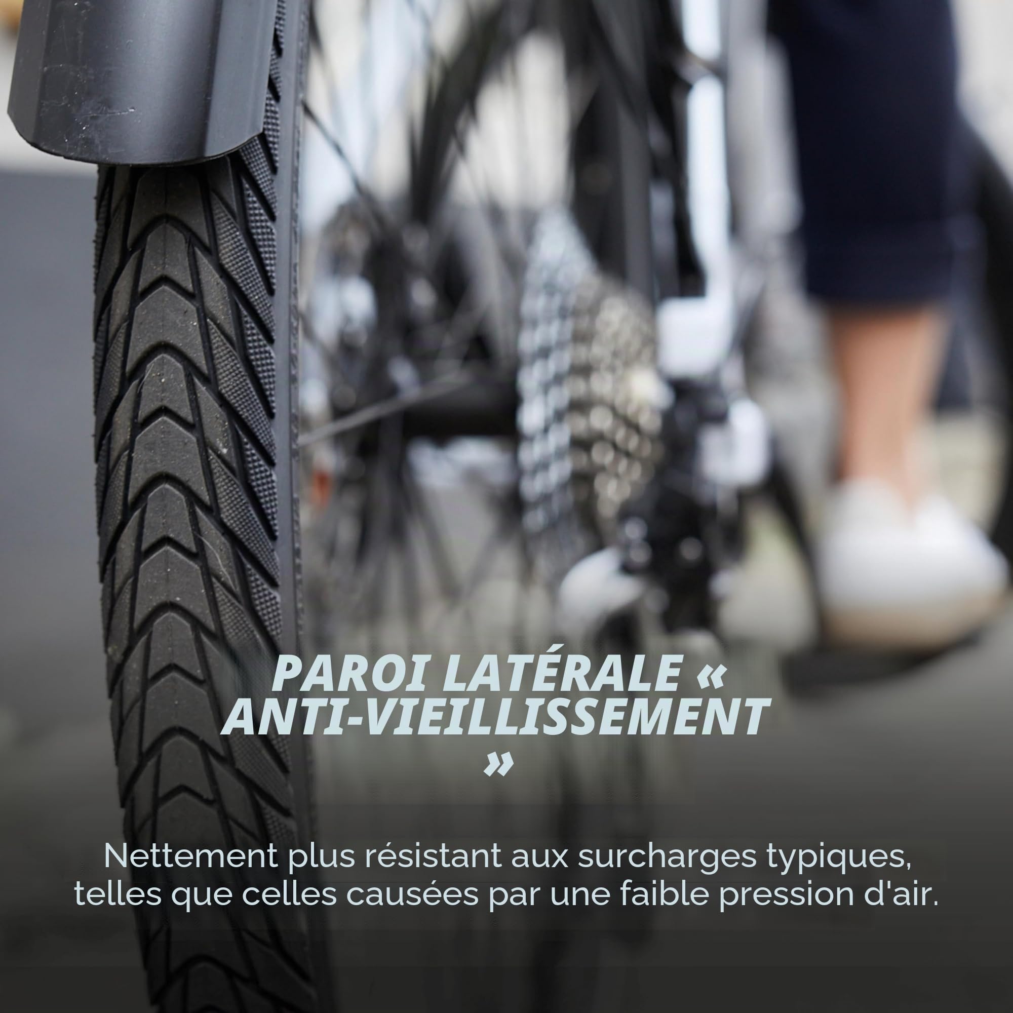 Schwalbe Marathon Plus SmartGuard Tyre, Black/Reflective