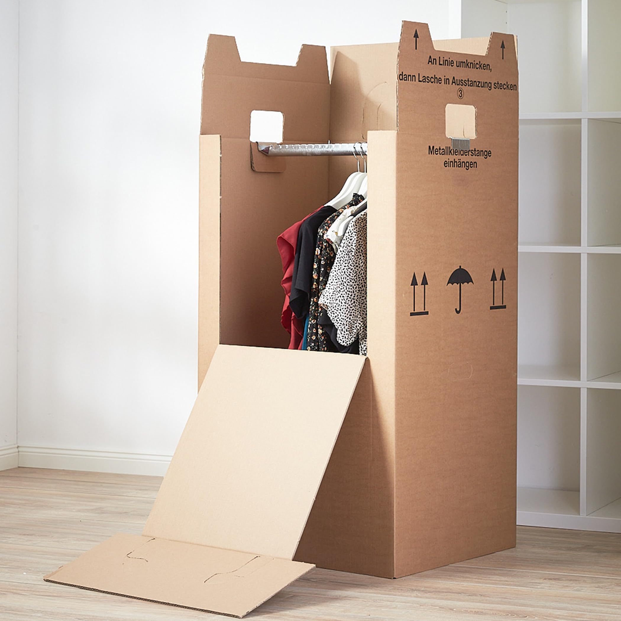 BB-Verpackungen 4x Kleiderbox MINI 612 x 522 x 1020 mm 2-wellig (4 Stück) - praktischer Kleiderkarton mit Metallstange, einfach aufzubauen und 40kg Traglast
