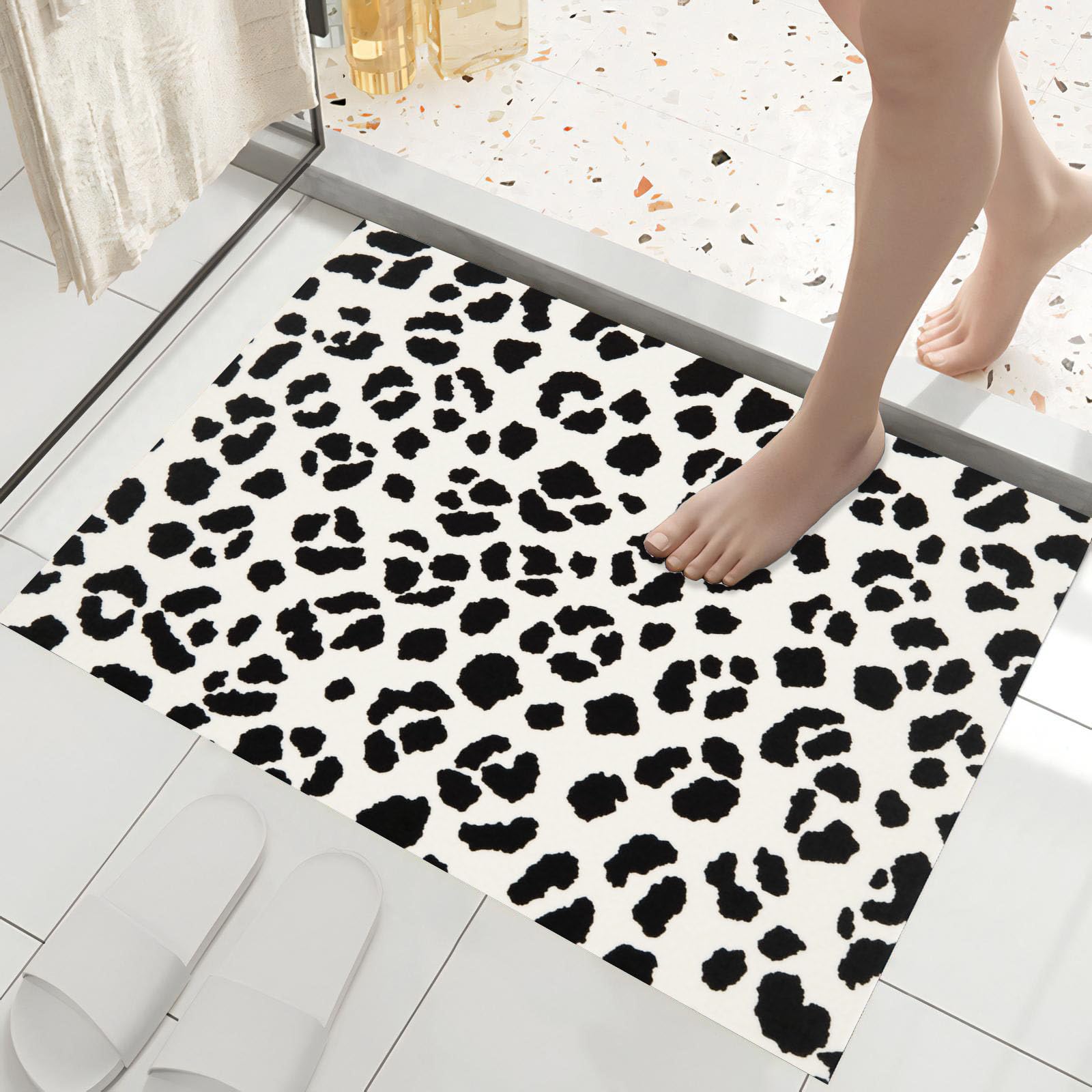 Paillasson entrée fin pour couloir au design léopard abstrait chic