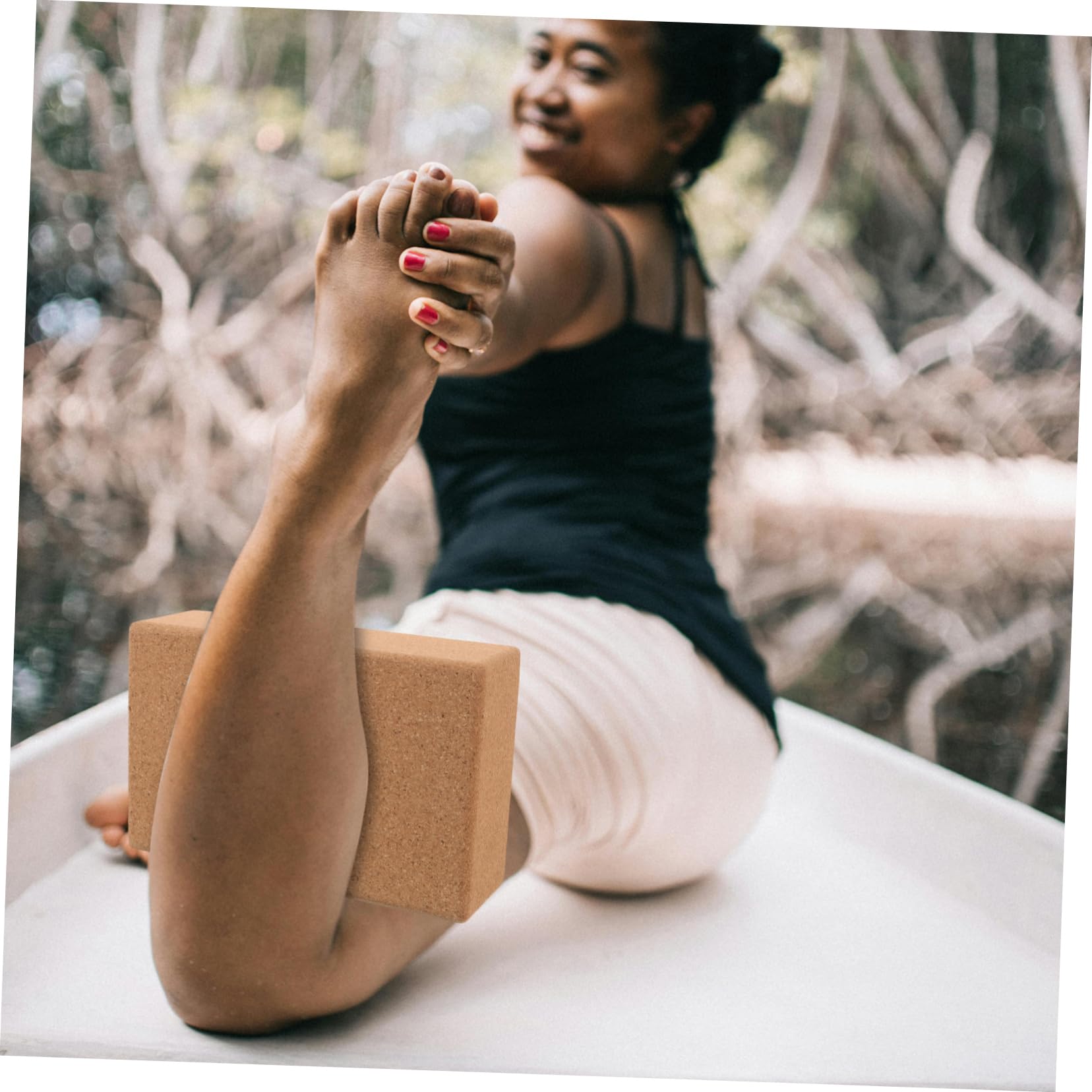 Bloque de Yoga de Corcho de Alta Densidad para Estiramientos | Patrón Mandala, Ladrillo Triangular de Entrenamiento, Apoyo para Relajación Corporal y Práctica de Danza