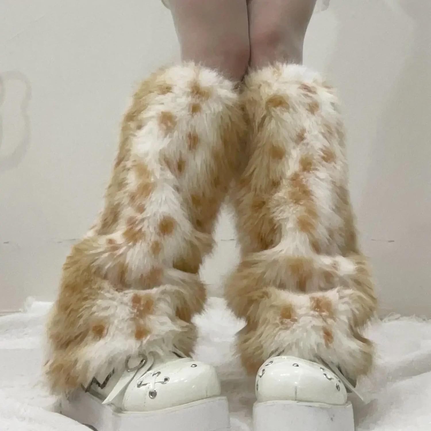 Women Leopard Print Faux Fur Leg Warmers Winter Fluffy Knee High Boot Covers Soft Plush Leg Sleeves Harajuku Y2K Cosplay Fashion Accessories 30-40cm