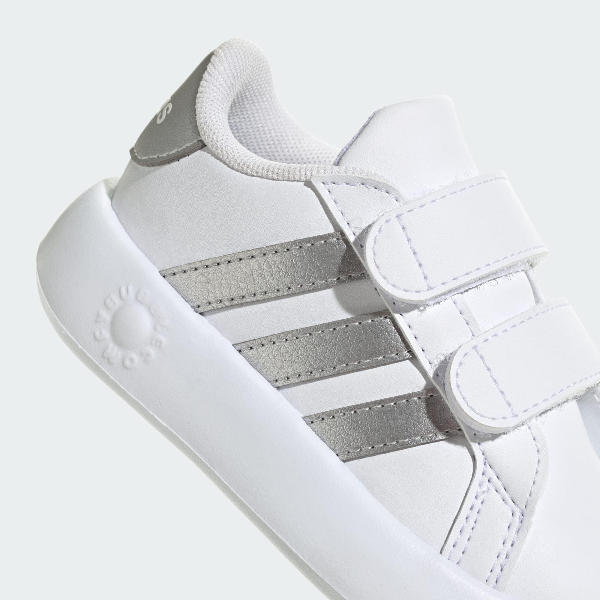 adidas Grand Court 2.0 Shoes Kids, Zapatillas de Tenis Unisex bebé, FTWR White Matte Silver FTWR White, 22 EU