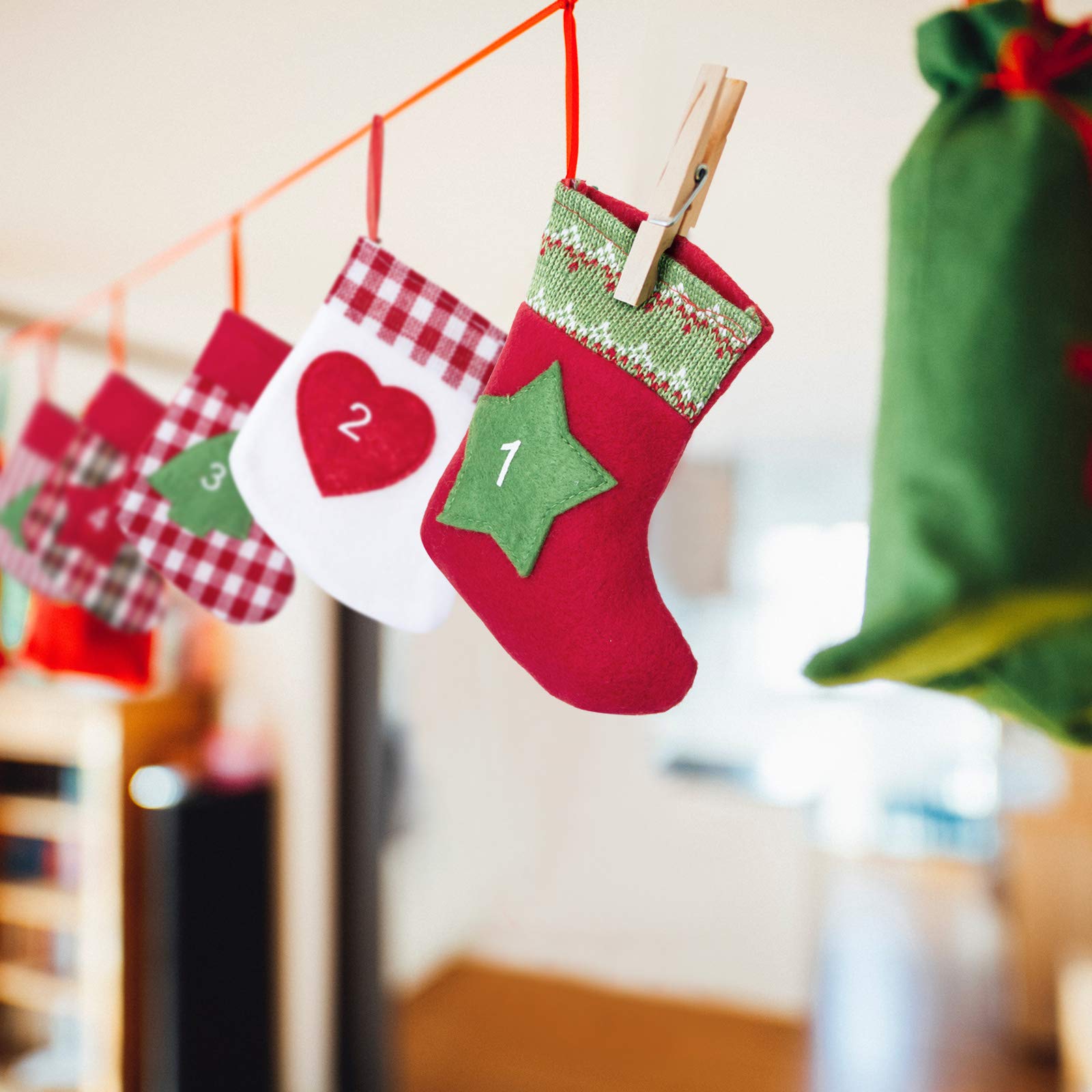 Amazon.co.jp: Kesote アドベントカレンダー 袋 手作り 2025