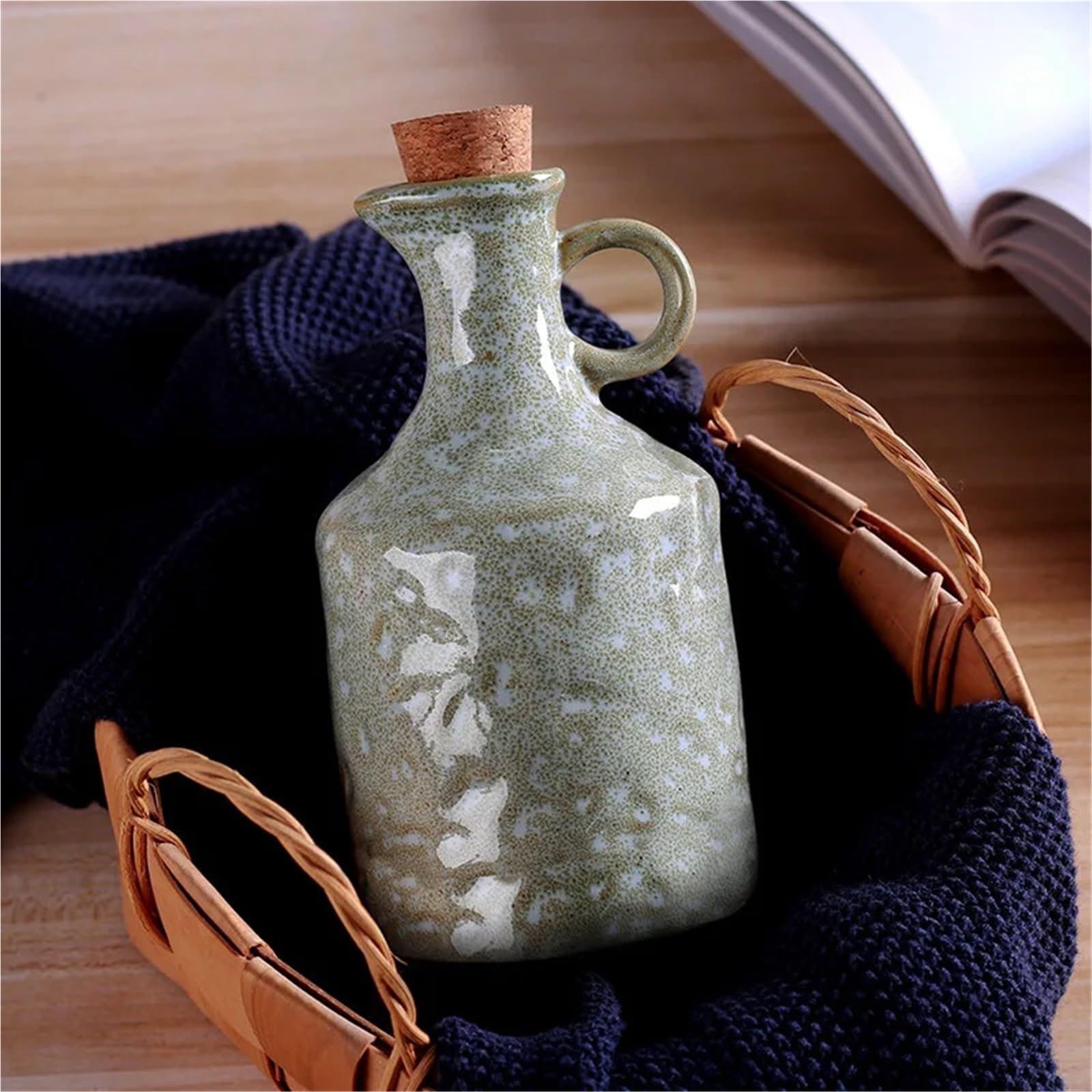 Keramische Olivenöl-Dispenserflasche Küche Öl Topf Haushalt Sauce Essig Unregelmäßige Hand-kneten Textur Keramik Flasche Abdeckung Auslaufsicher(Color2)