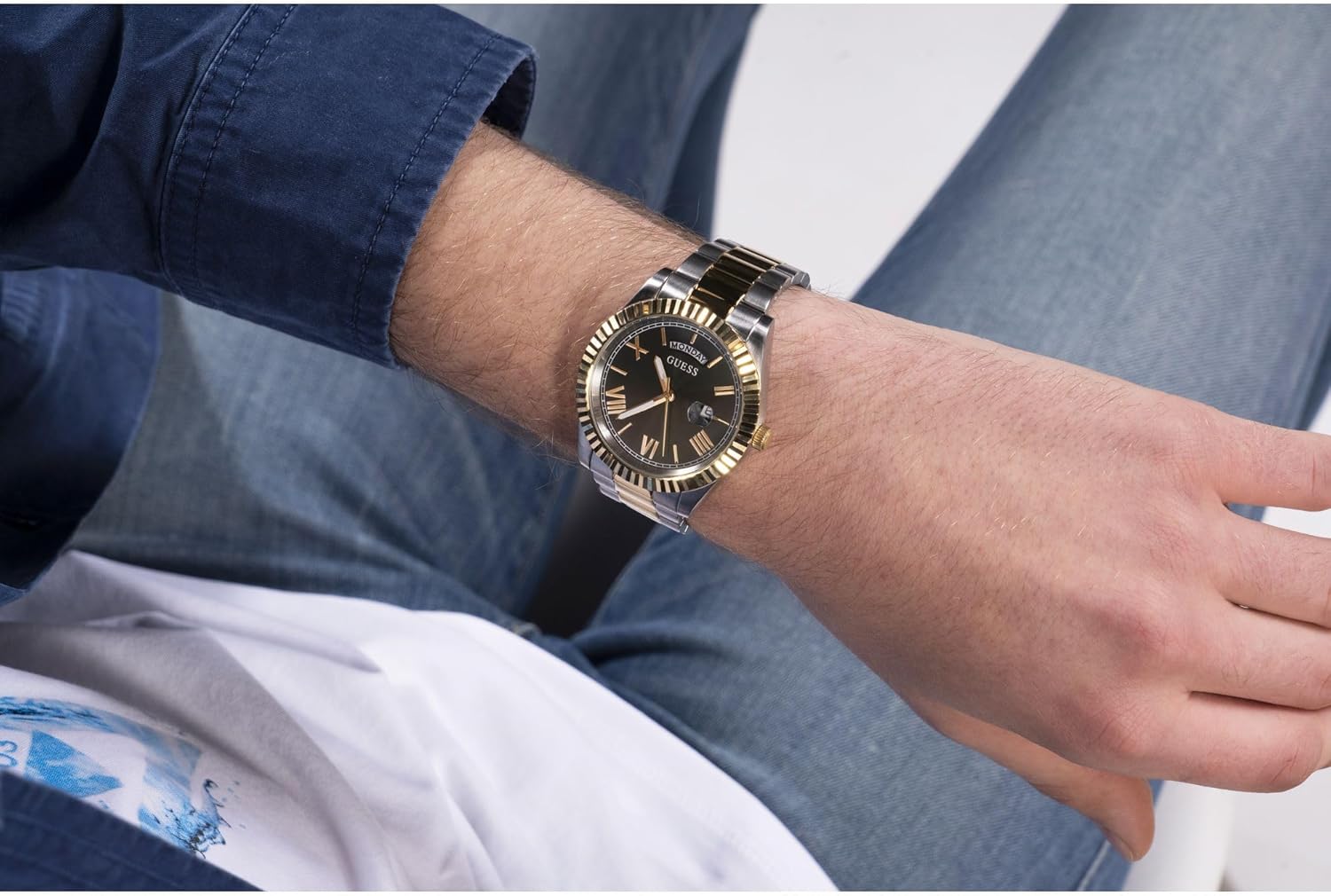 Guess Men's GW0265G Series| Analog Dress Watch| Stainless Steel Case| Stainless Steel Bracelet | 50M Water Resistance
