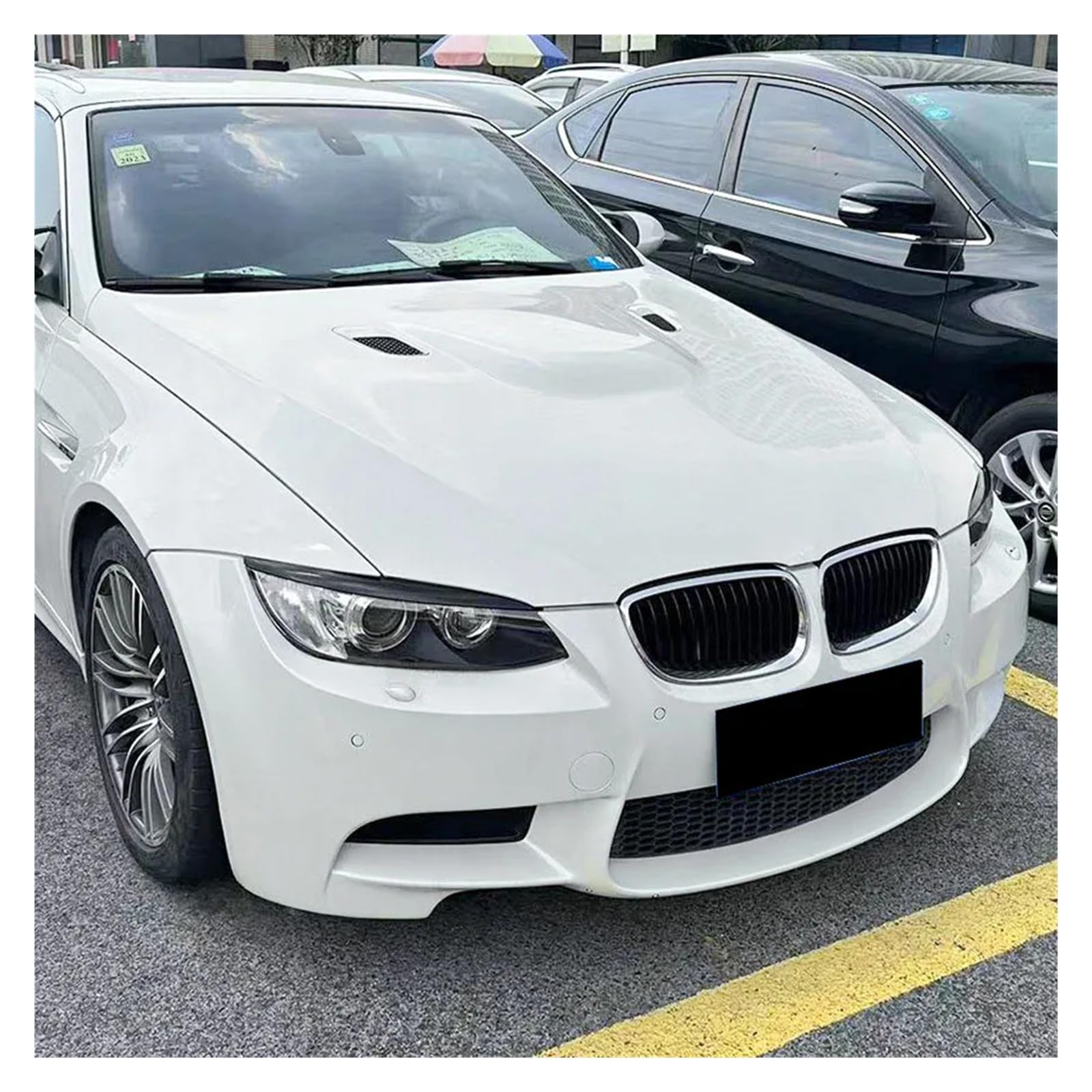 Naklejka na przednią osłonę reflektora samochodowego, brwi, reflektor, pasujący do serii 3 E90 M3 E92 E93(Carbon look)