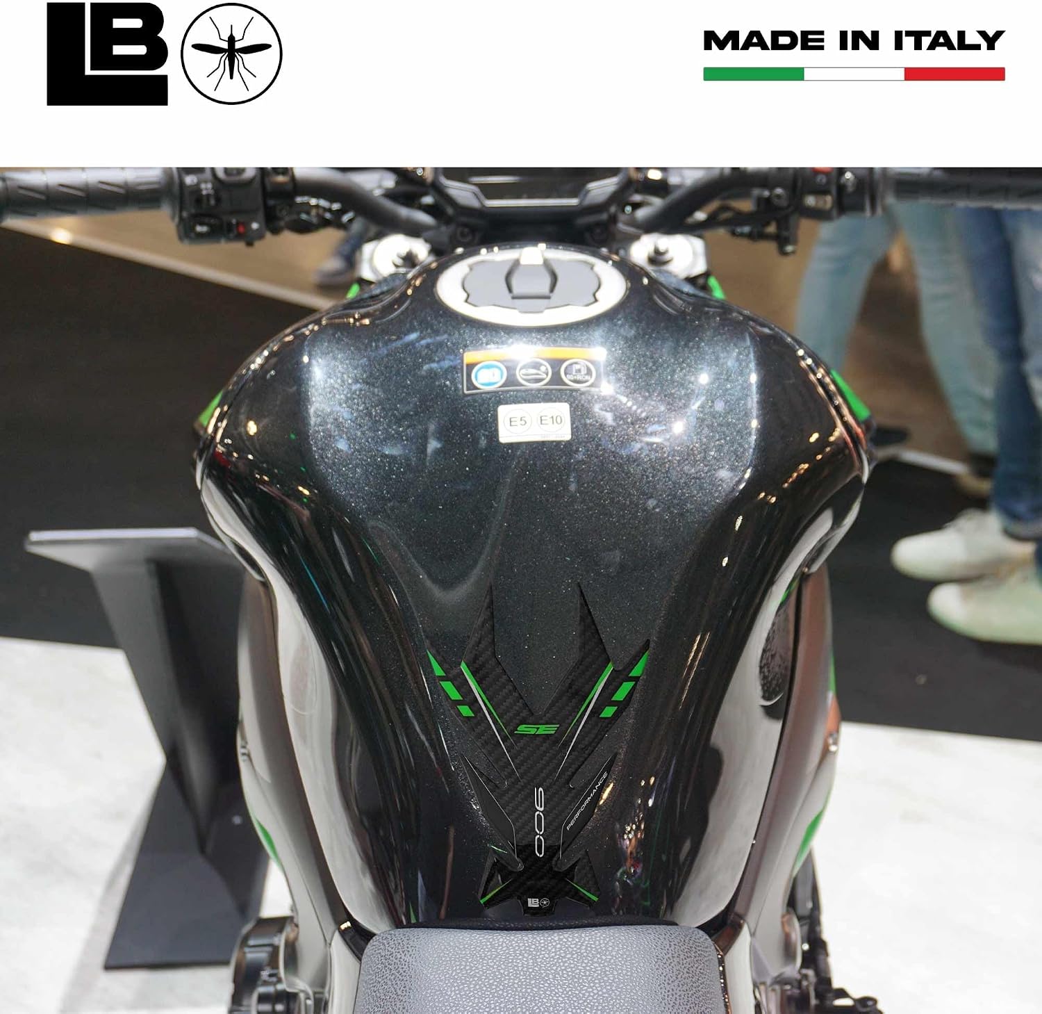 labelbike - 3D Sticker Motorcycle Fuel Tank Pad Protection and Decoration in Resin Compatible with Kawasaki Z900 SE 2022-2025 Color Carbon Black Green